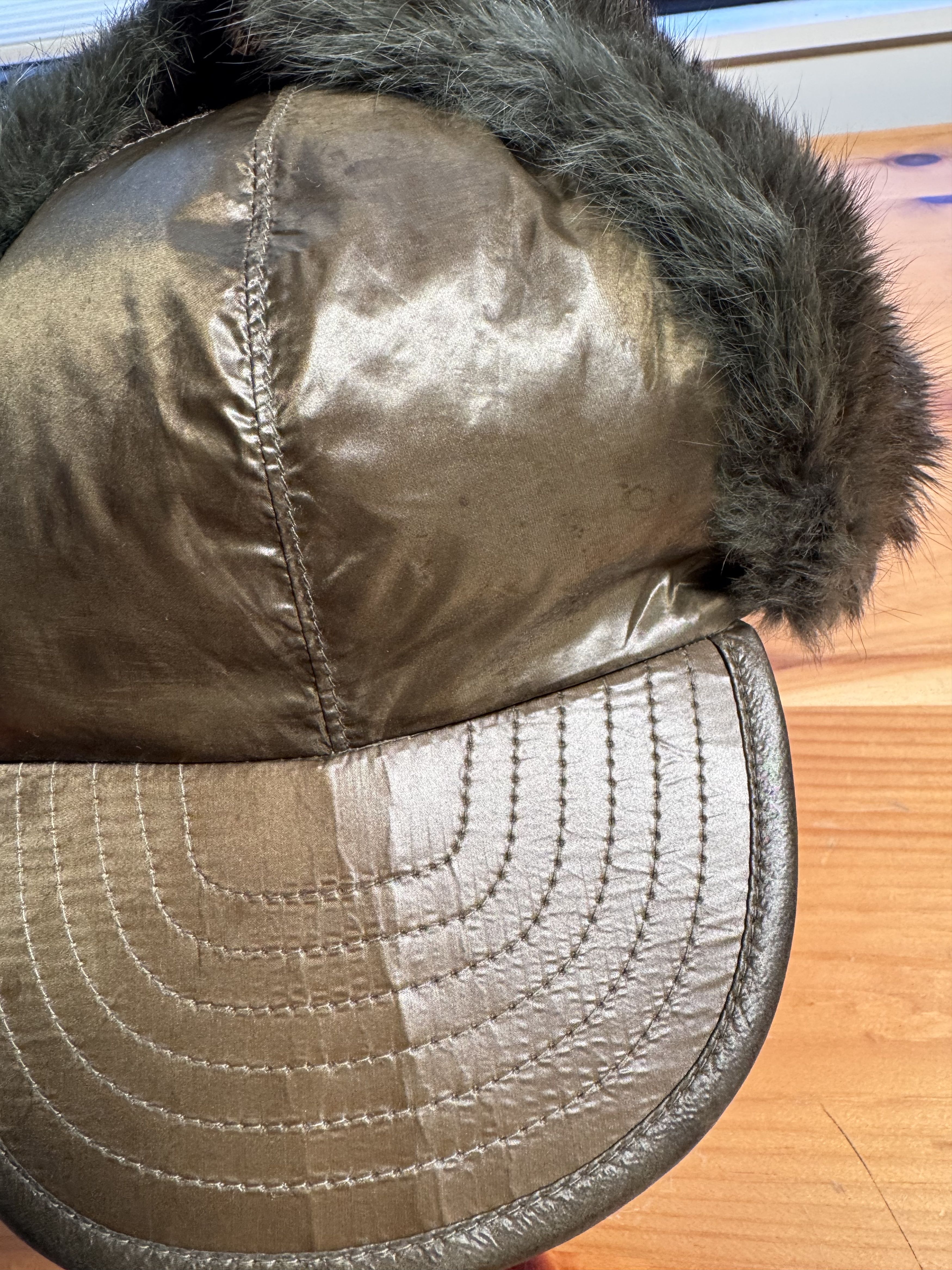 Takahiromiyashita The Soloist. Runway Takahiromiyashita The Soloist Ear flap brim fur hat Size ONE SIZE - 9 Thumbnail