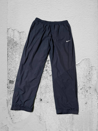 Nike 90’s NIKE RETRO DRILL TRACK PANTS SWOOSH LOGO SPELLOUT Size US 34 / EU 50 - 1 Thumbnail