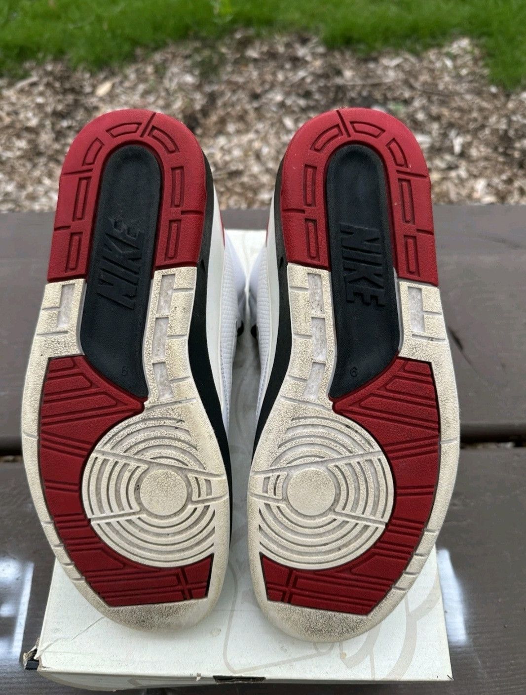 Jordan Brand Nike Air Jordan Retro 2 Chicago 2022 DX2454106 Size 9 Men Size US 9 / EU 42 - 6 Thumbnail