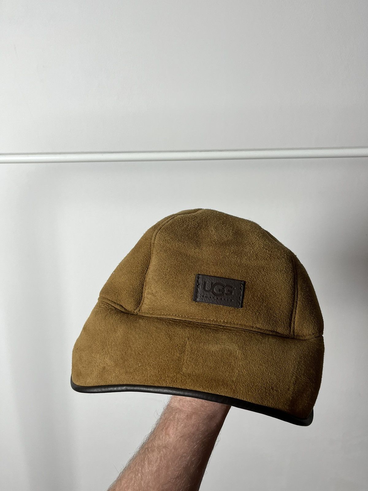 Ugg UGG Australia Sherpa Sheepskin Fur Ushanka Hat / Cap Size ONE SIZE - 4 Thumbnail