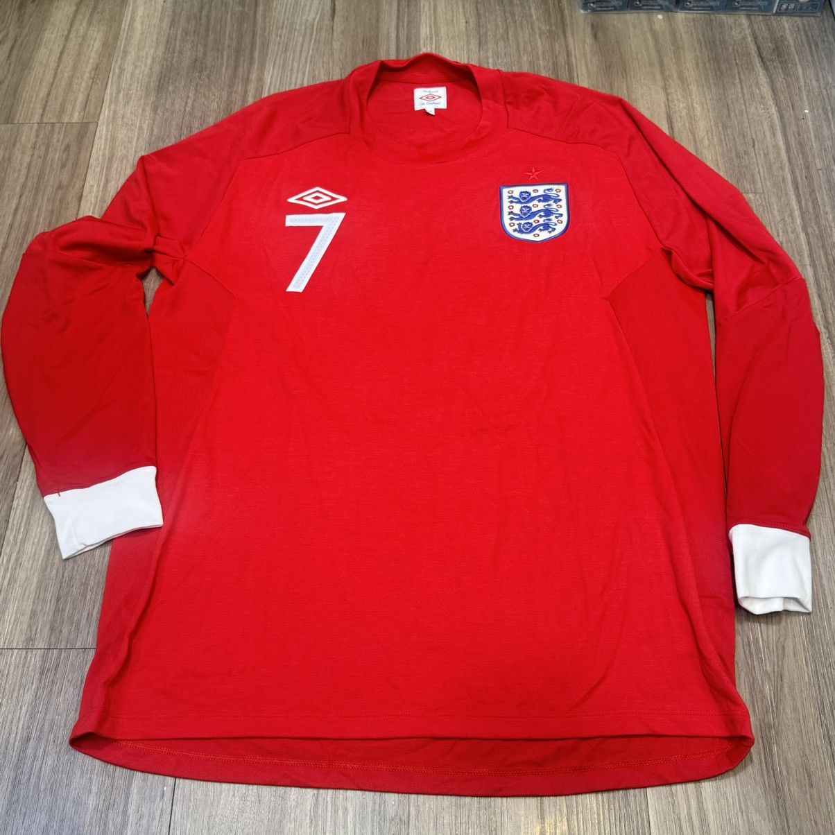 Umbro England 10/11 longsleeves away shirt #7 Beckham Size US XL / EU 56 / 4 - 1 Thumbnail