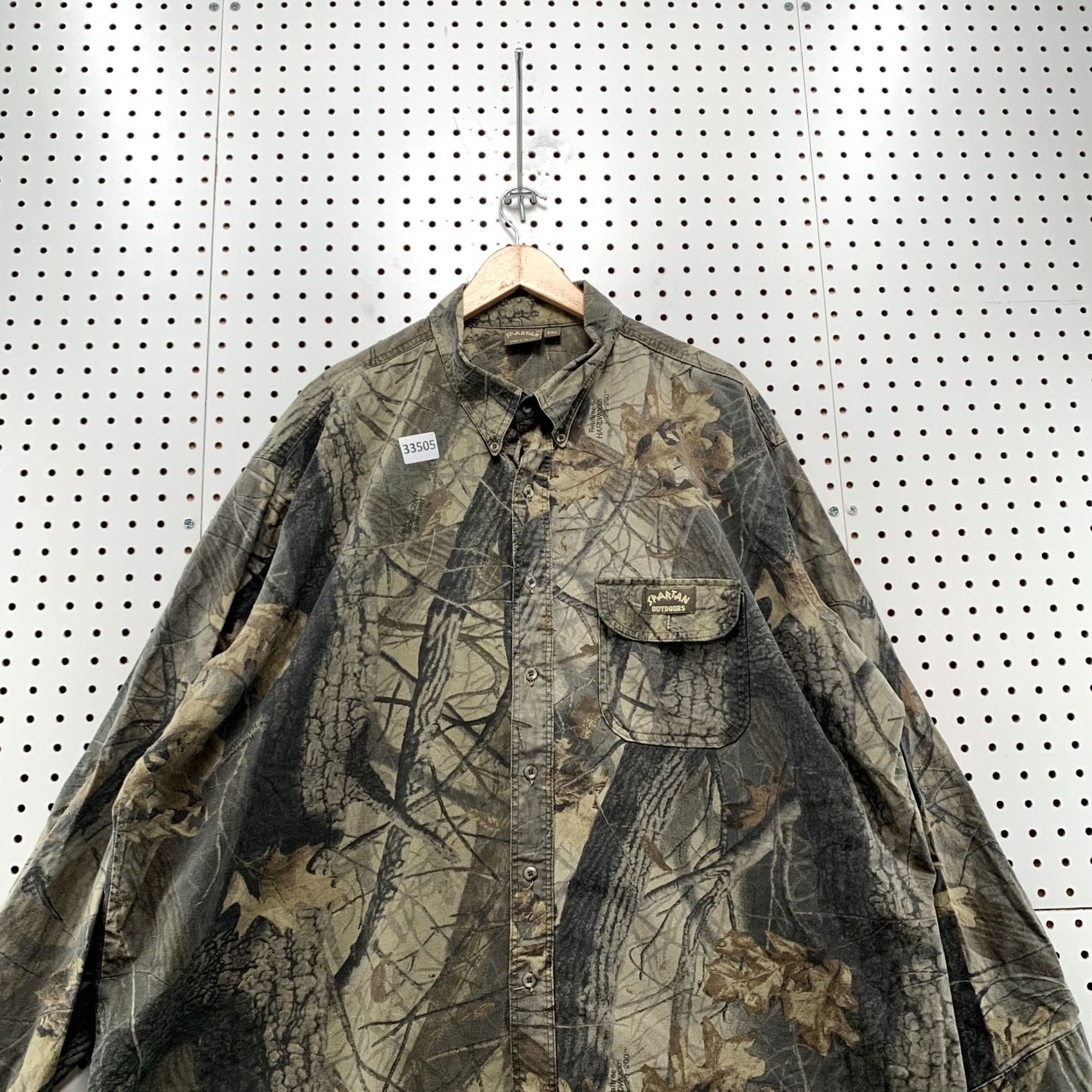 Vintage VINTAGE Spartan Camouflage Button-Down Shirt Mens 3XL Camouflage USA 30.5x32.5 Size US XXL / EU 58 / 5 - 5 Thumbnail