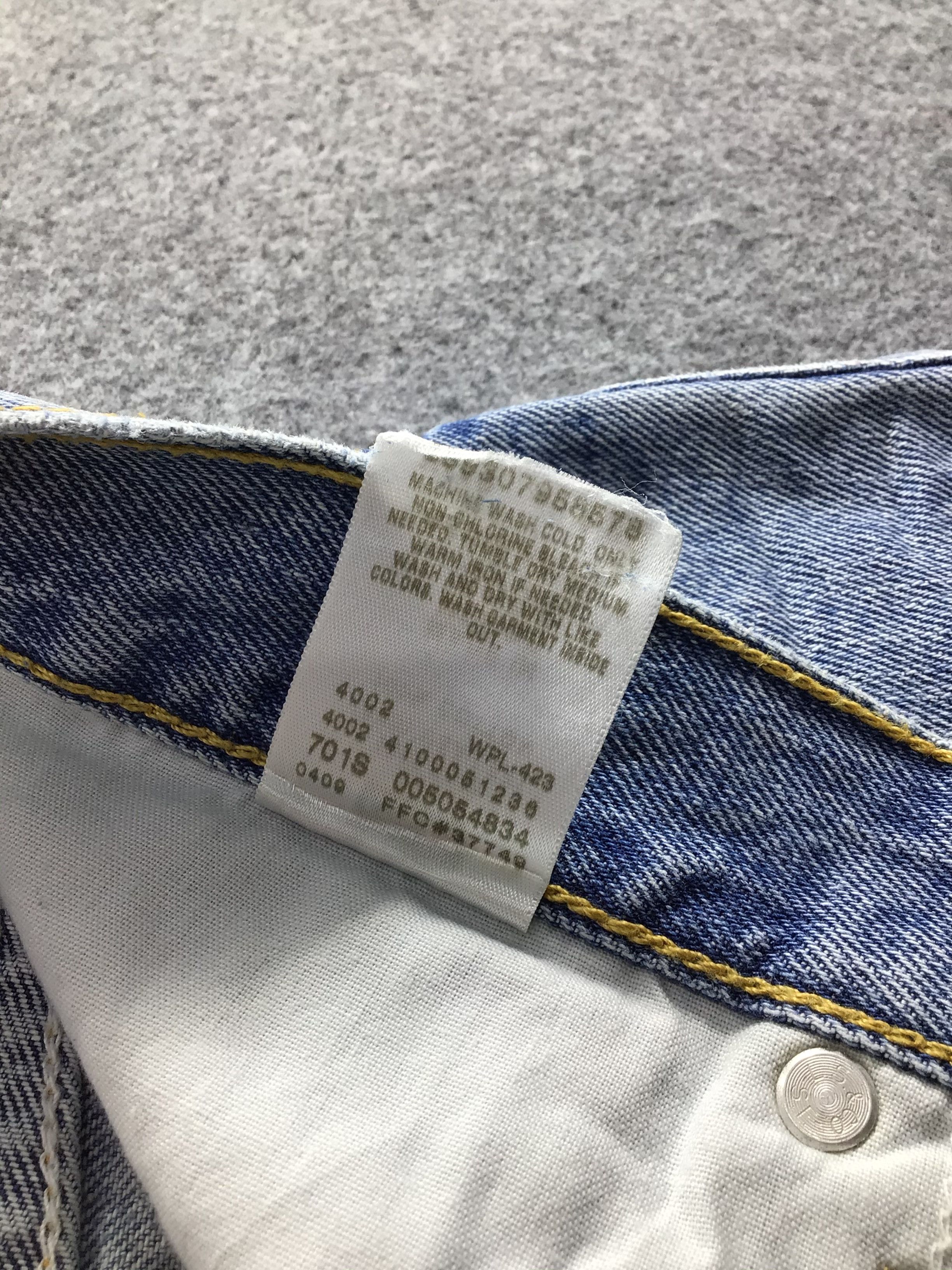 Levi's Vintage Levis 505 Jeans Stone Wash -J480 Size US 35 - 10 Thumbnail