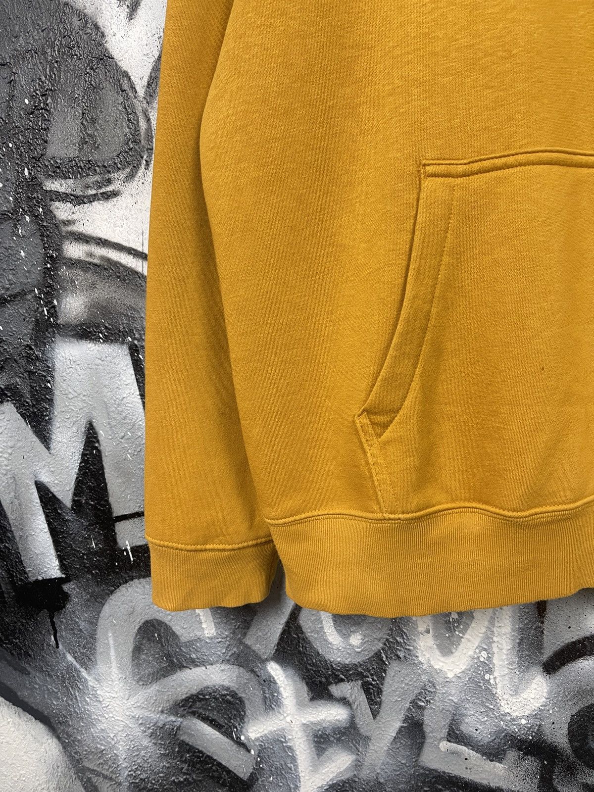 Gap GAP Cotton Mustard Hoodie Embroidered Logo Men’s Size L Size US L / EU 52-54 / 3 - 6 Thumbnail