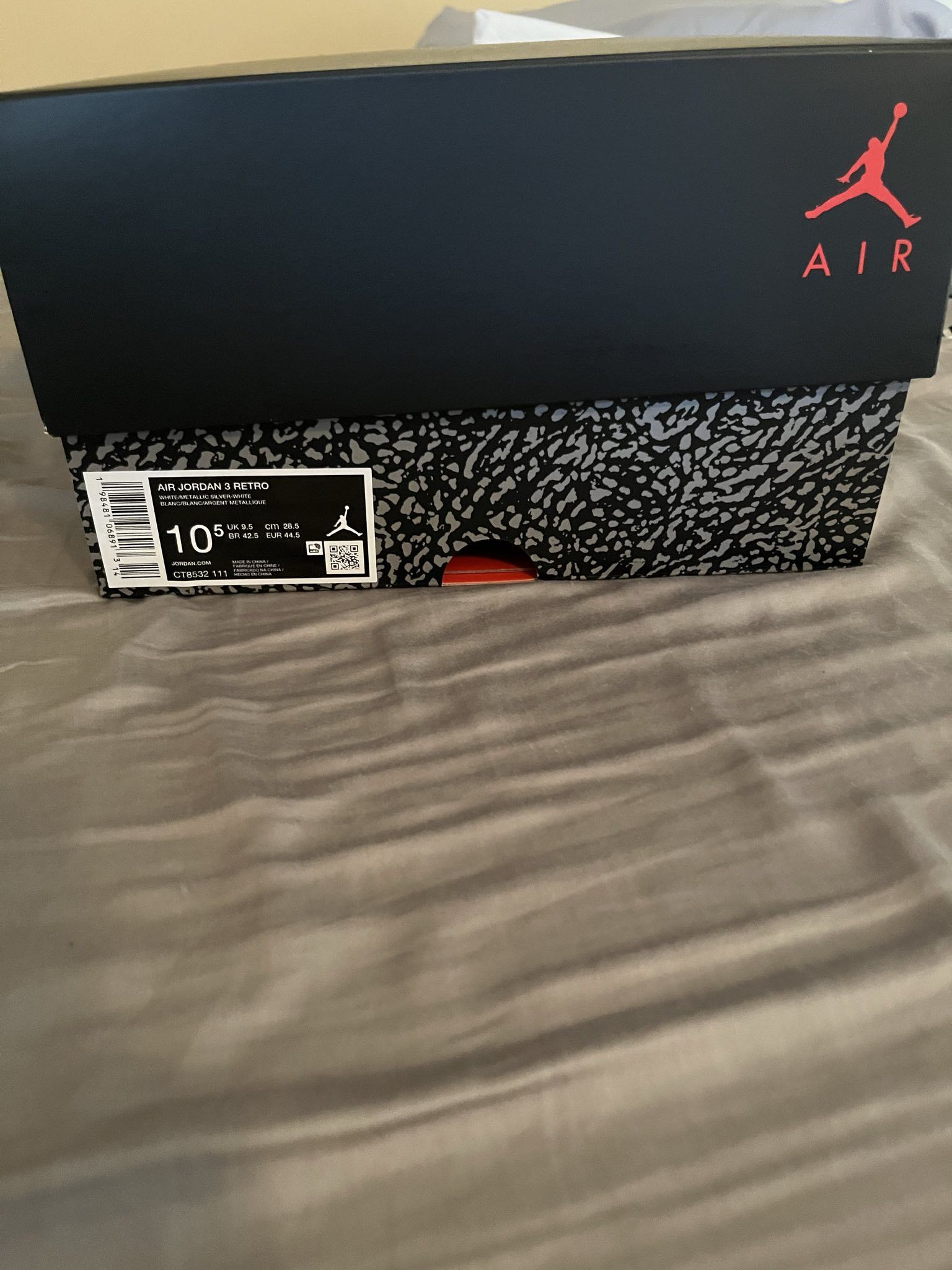 Jordan Brand JORDAN 3 RETRO "PURE MONEY" Size US 10.5 / EU 43-44 - 6 Thumbnail