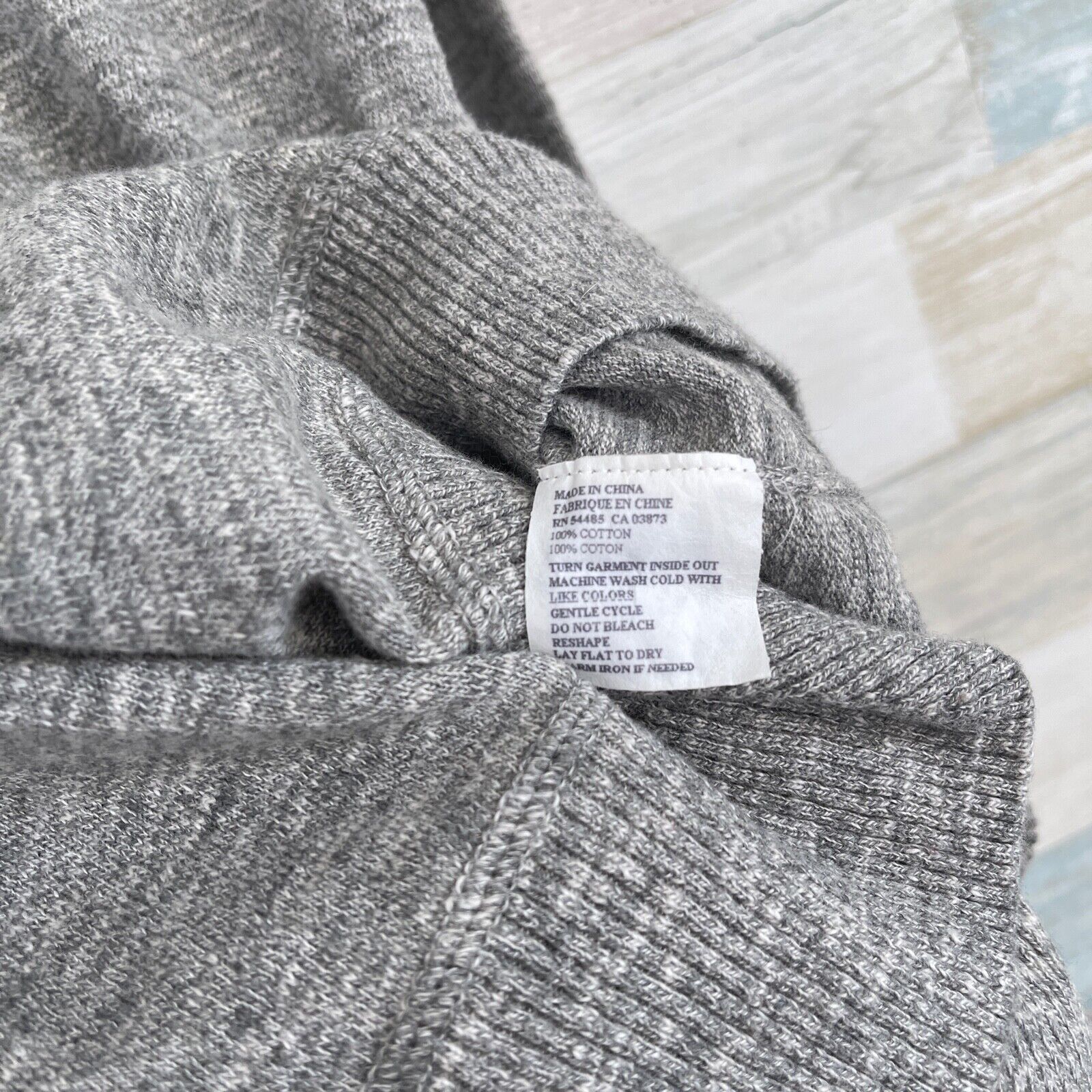 American Eagle Outfitters American Eagle Athletic V Neck Sweater Gray Lightweight L Size US L / EU 52-54 / 3 - 6 Thumbnail