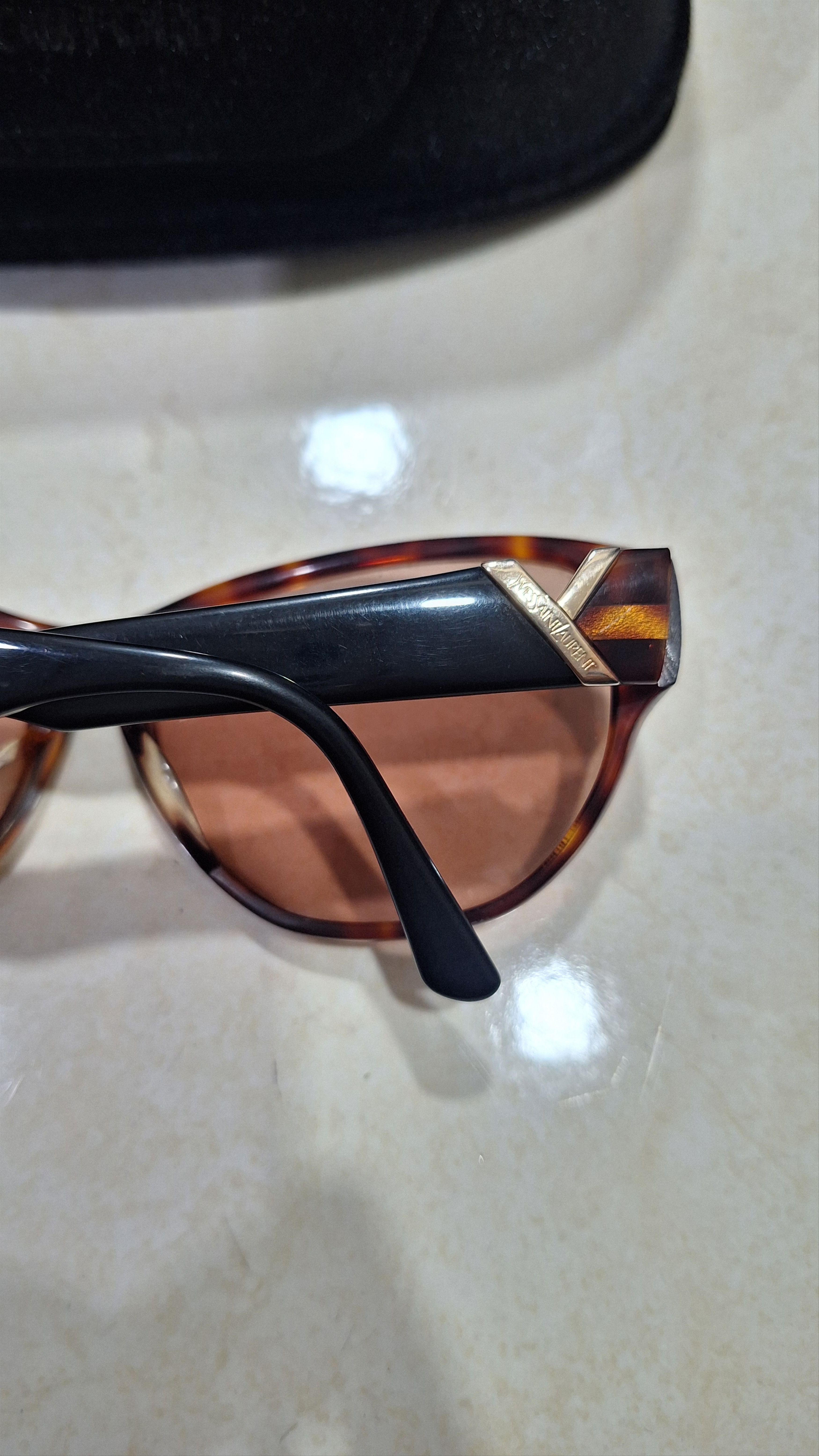 Yves Saint Laurent Vintage YSL Tortoise 31-3541 Size ONE SIZE - 2 Thumbnail