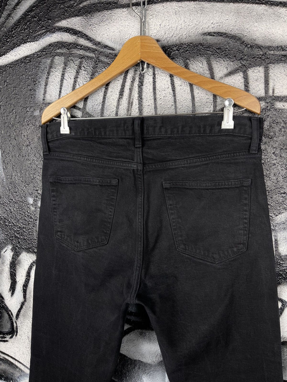 Uniqlo Uniqlo Black Denim Selvedge Jeans Men’s Size W33 L32 Size US 33 - 4 Thumbnail