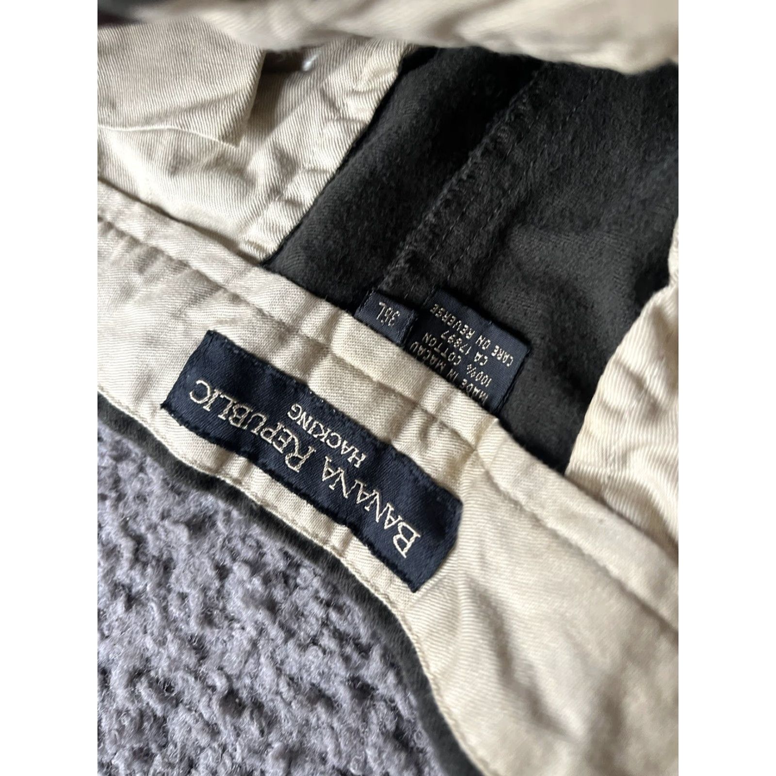 Banana Republic VINTAGE Banana Republic Mens Dress Pants 36L Green Cotton Flat Front Casual 33 In Inseam Mens Shoes? Size US 36 / EU 52 - 5 Thumbnail