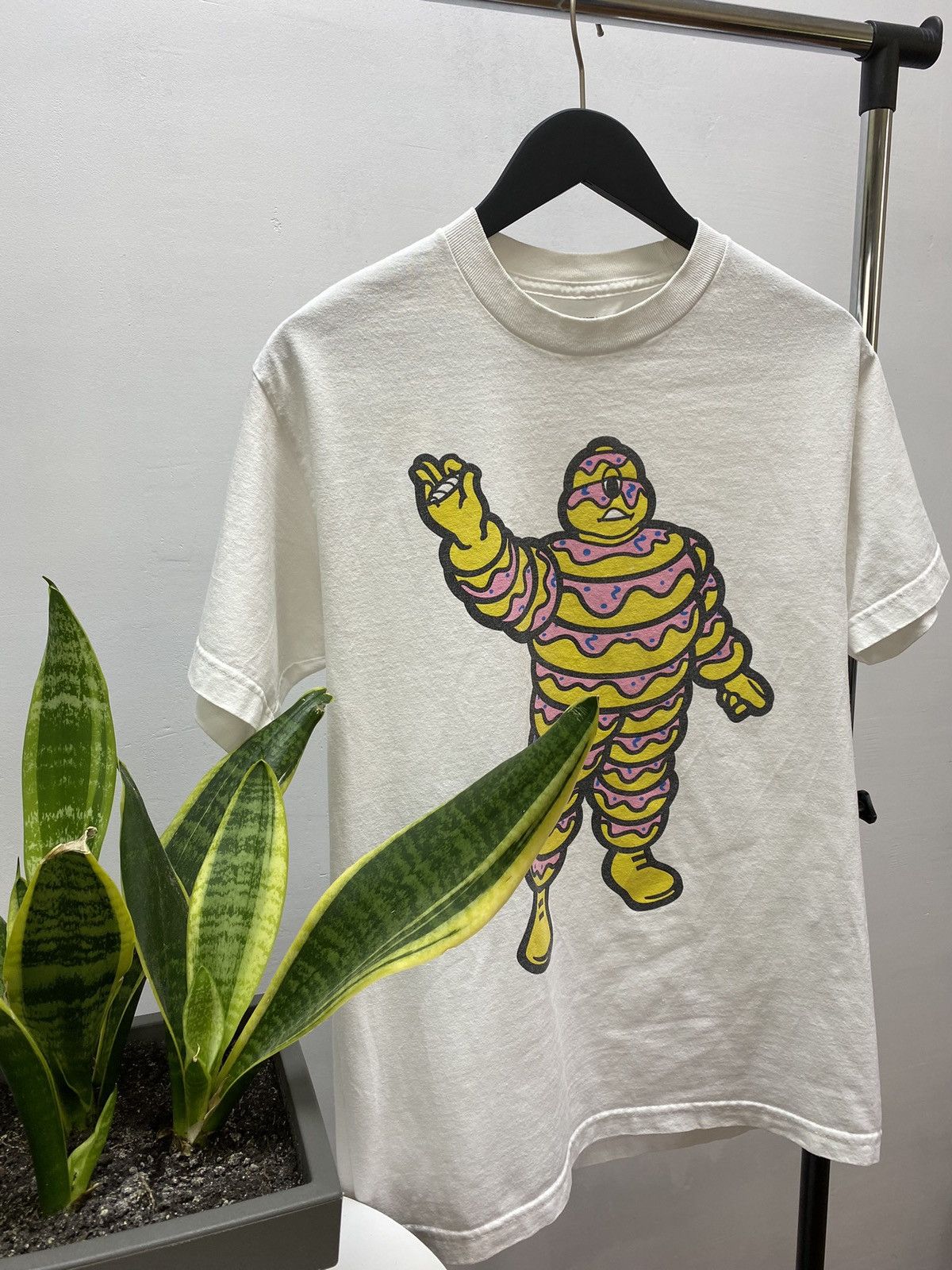 Golf Wang × Tyler The Creator OFWGKTA Golf Wang Donut Man Tyler The Creator Odd Future Size US M / EU 48-50 / 2 - 3 Thumbnail