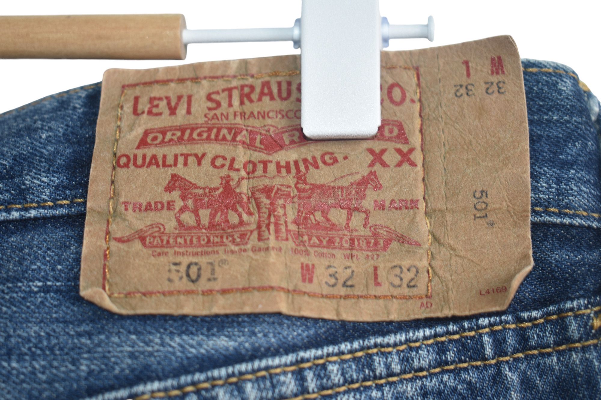 Levi's × Vintage Vintage Levi's 501 Distress Jeans W32 Size US 32 / EU 48 - 5 Thumbnail