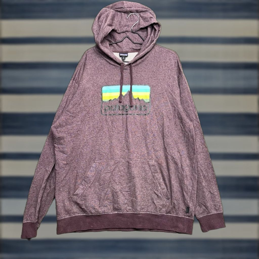 Patagonia Patagonia Sweatshirt Mens XL Purple Logo Hoodie Outdoors Casual Hiking Size US XL / EU 56 / 4 - 1 Thumbnail