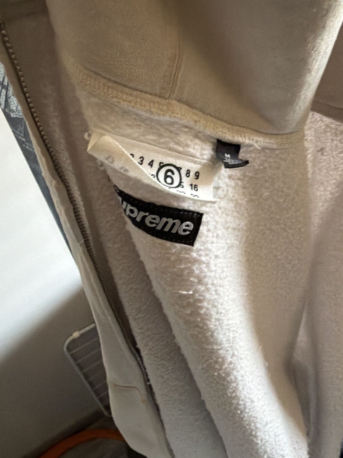 Maison Margiela × Supreme Supreme MM6 White Zip Up Size US M / EU 48-50 / 2 - 3 Thumbnail