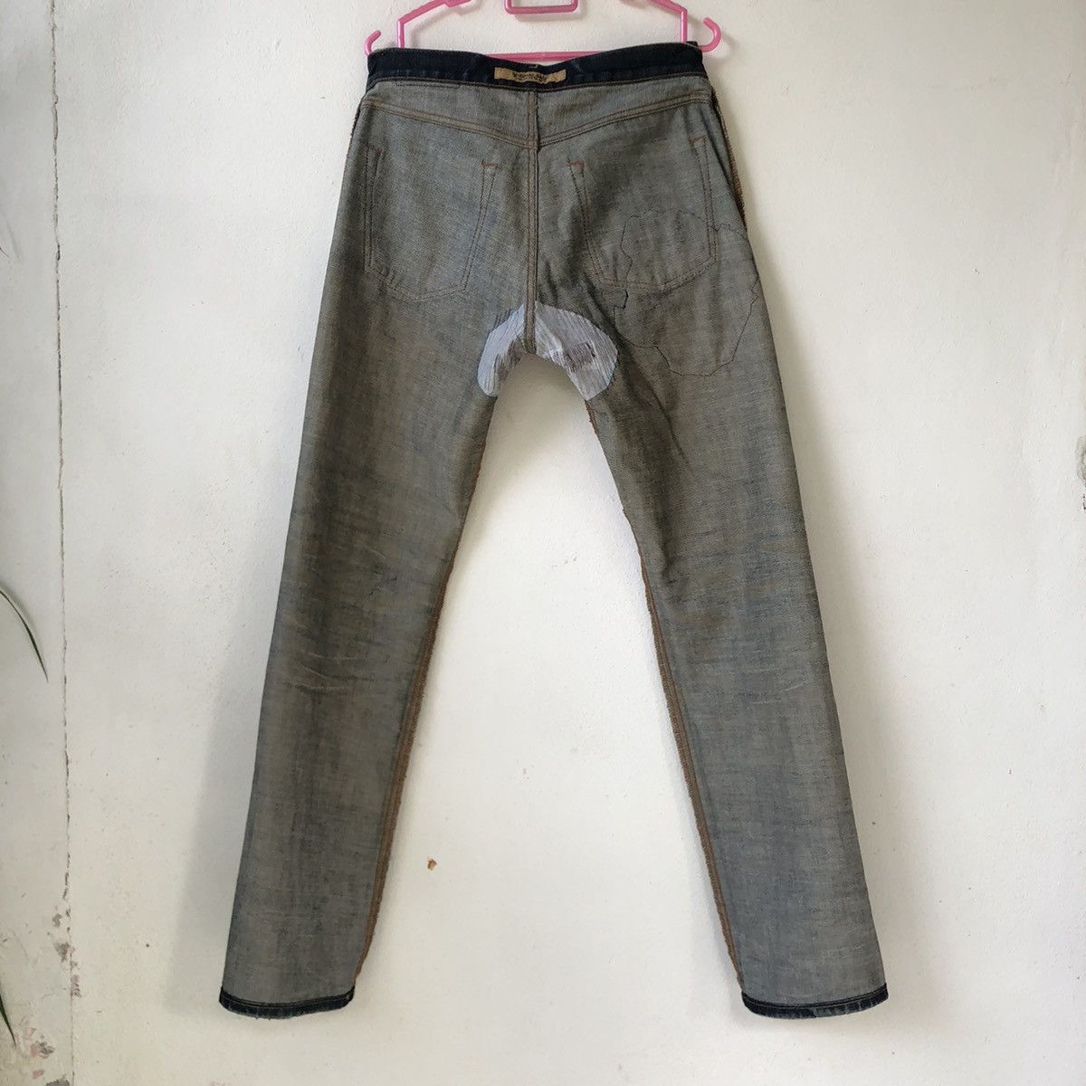 Uniqlo Vintage UNIQLO Custom Tiger Embroidered jeans Size US 31 - 8 Thumbnail