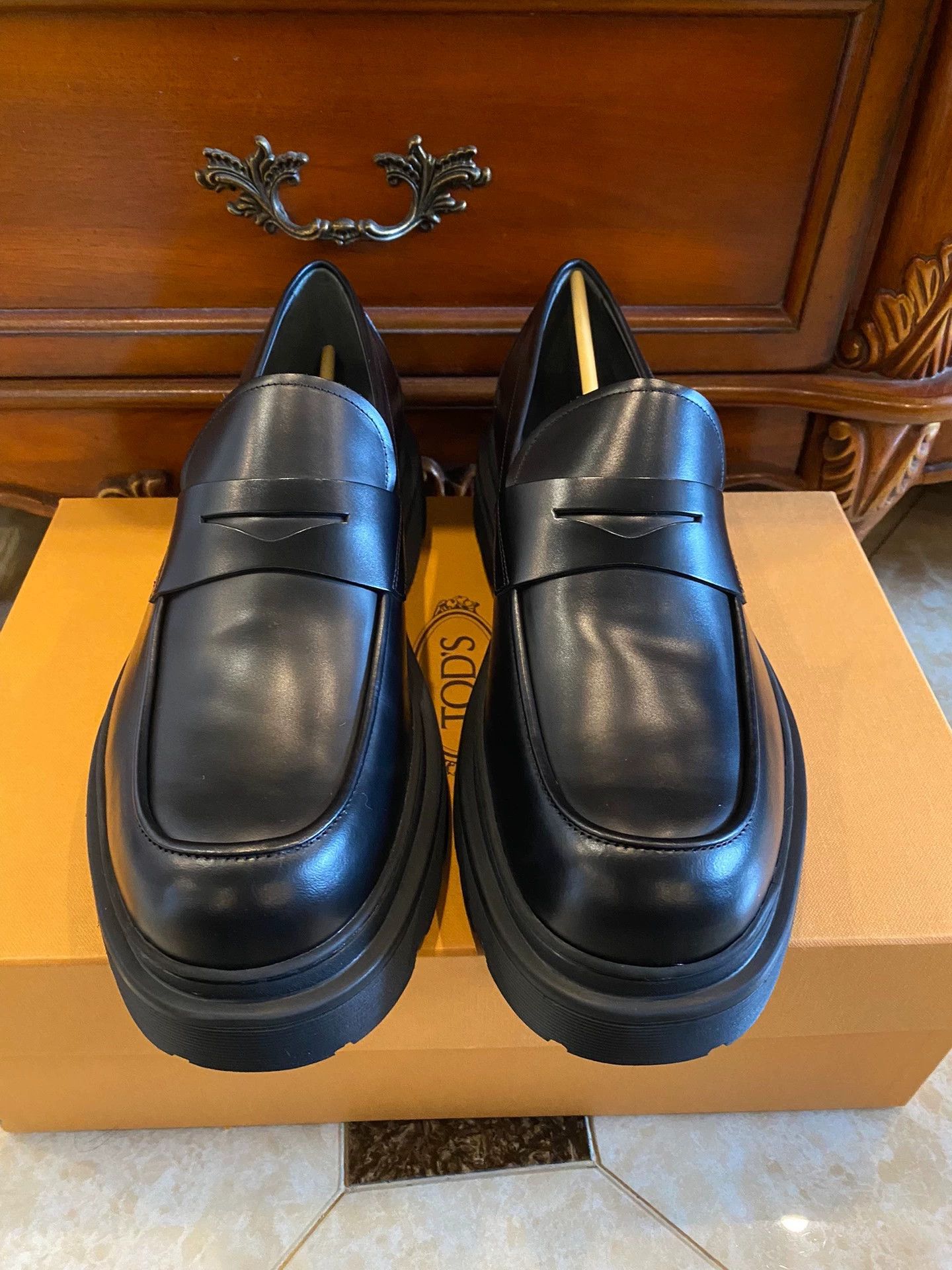 Tod's TODS Loafer Slip-On Platform Gommino Old Money New Size US 8 / EU 41 - 3 Thumbnail