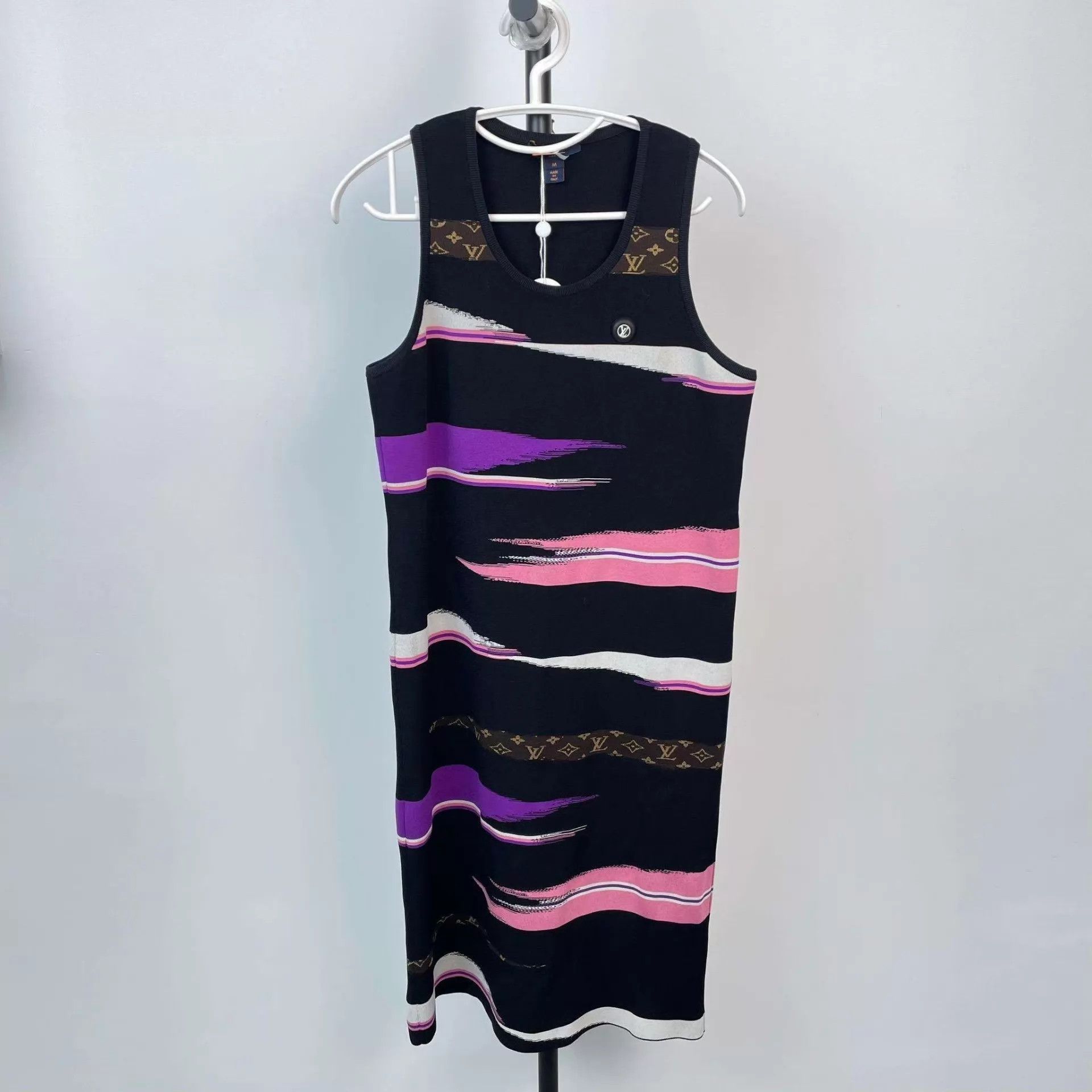 Louis Vuitton LV knit sleeveless dress colorblocked Monogram M Size M / US 6-8 / IT 42-44 - 1 Thumbnail