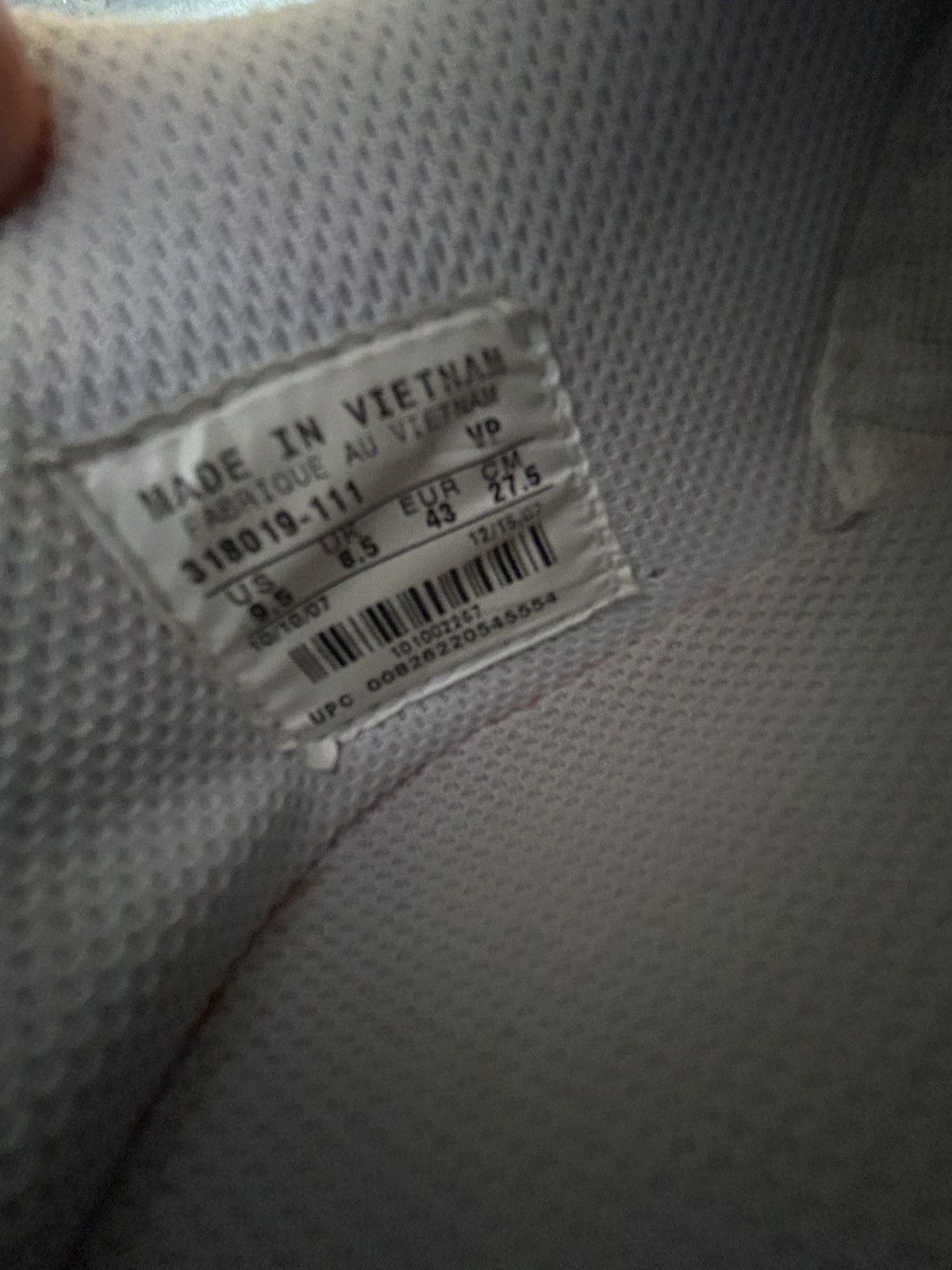 Nike Nike Dunk Low Triple White Size US 9.5 / EU 42-43 - 6 Thumbnail