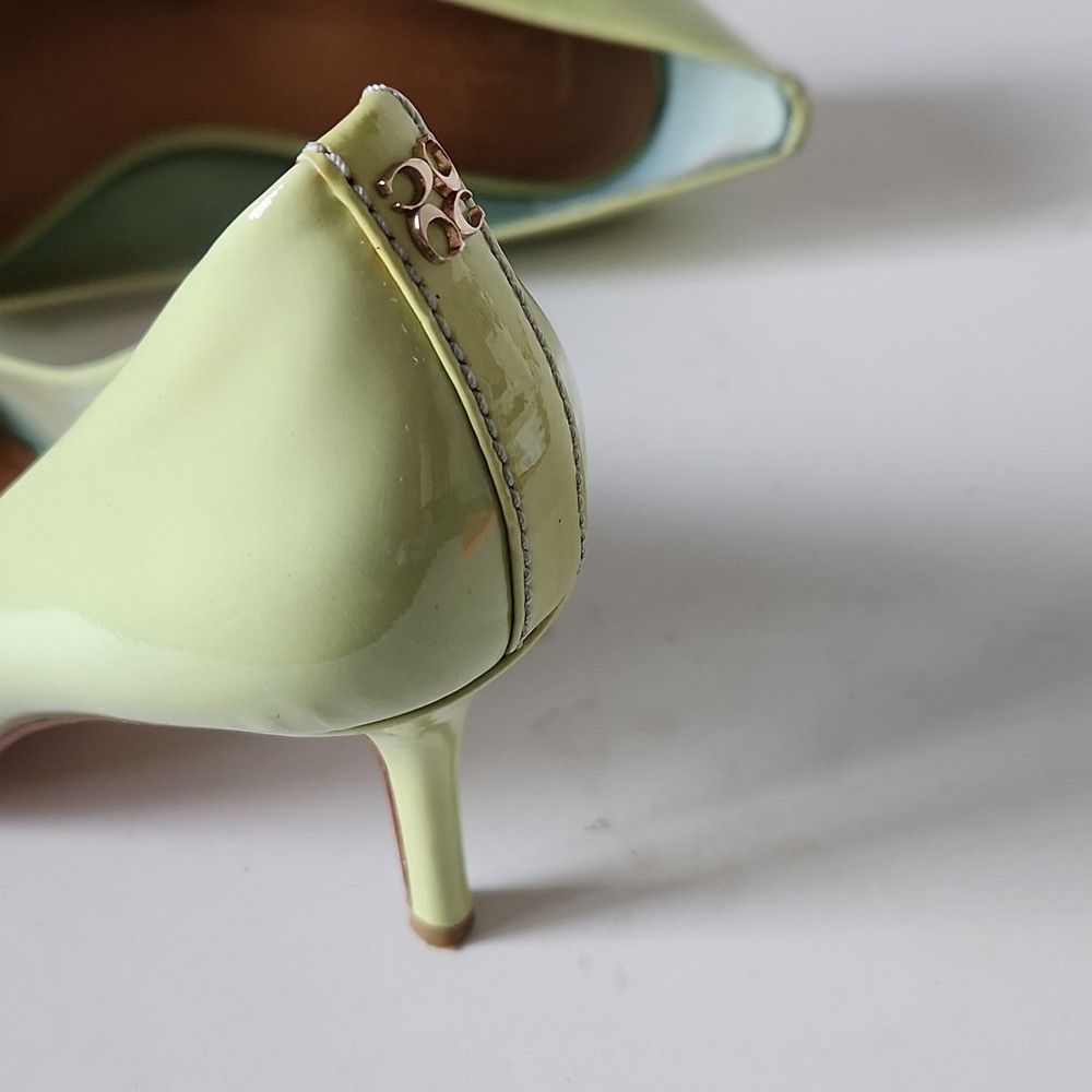 Coach COACH | Patent Leather Herls Rounded Toe In Mint Green Sz 7 Size US 7.5 / IT 37.5 - 3 Thumbnail