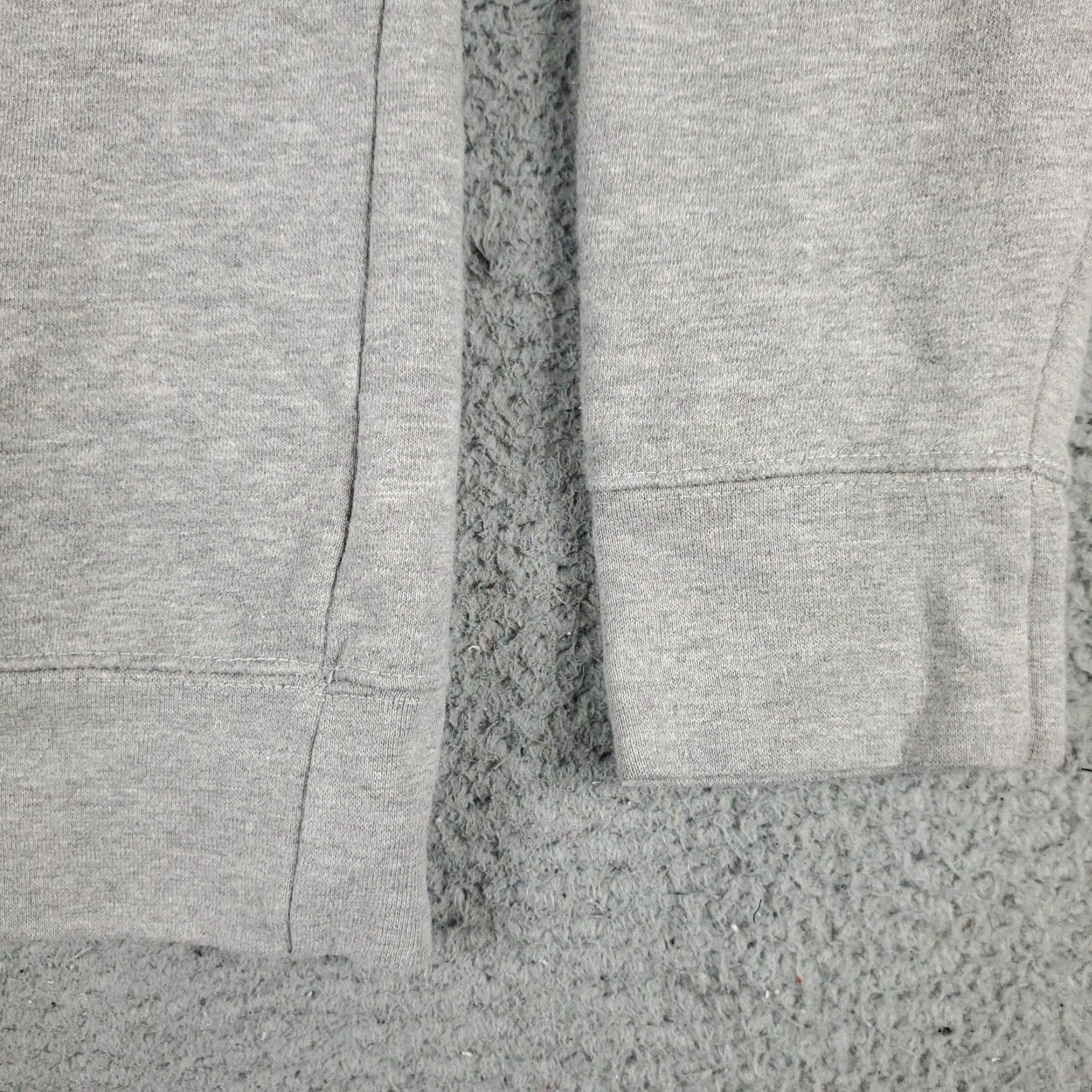 Champion Champion Sweater Mens Medium Gray Crew Neck Pullover Sweatshirt Size US M / EU 48-50 / 2 - 4 Thumbnail
