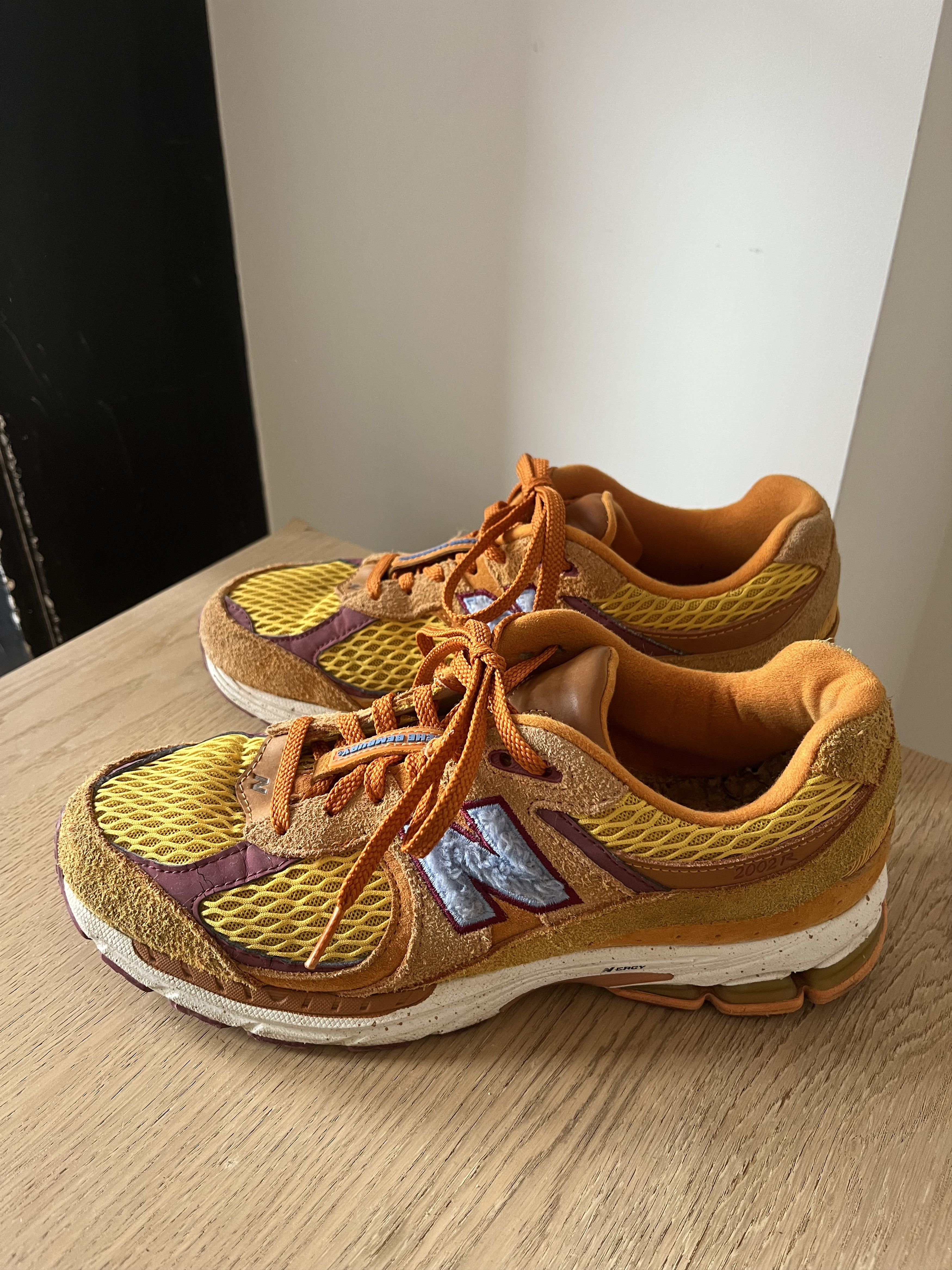 New Balance New Balance 2002R Salehe Bembury Peace Be The Journey Size US 9.5 / EU 42-43 - 2 Thumbnail