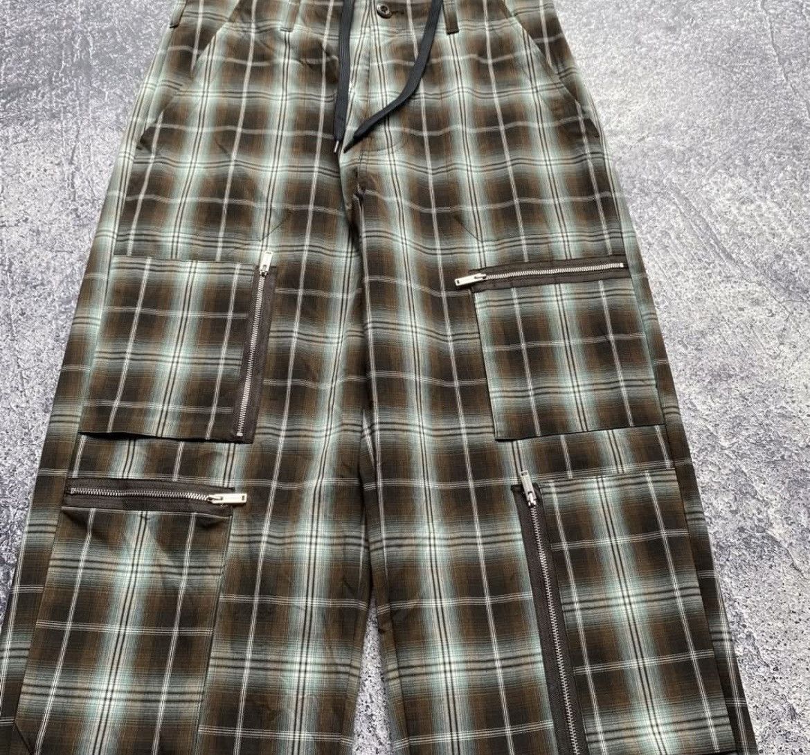 Undercover × Uniqlo Undercover X Uniqlo Multipocket Plaid Pants Size US 32 / EU 48 - 3 Thumbnail