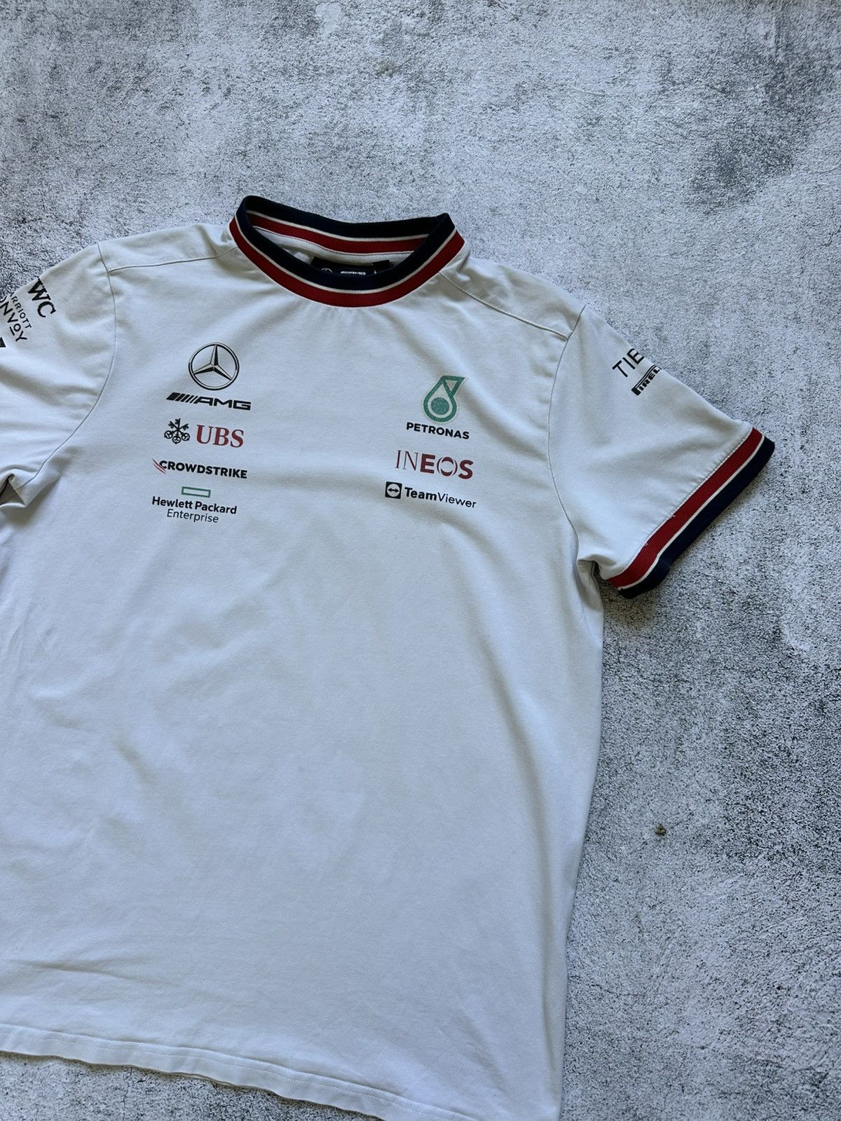 Mercedes-Benz Vintage Petronas AMG Mercedes-Benz Formula 1 T-shirt Racing Size US L / EU 52-54 / 3 - 6 Thumbnail