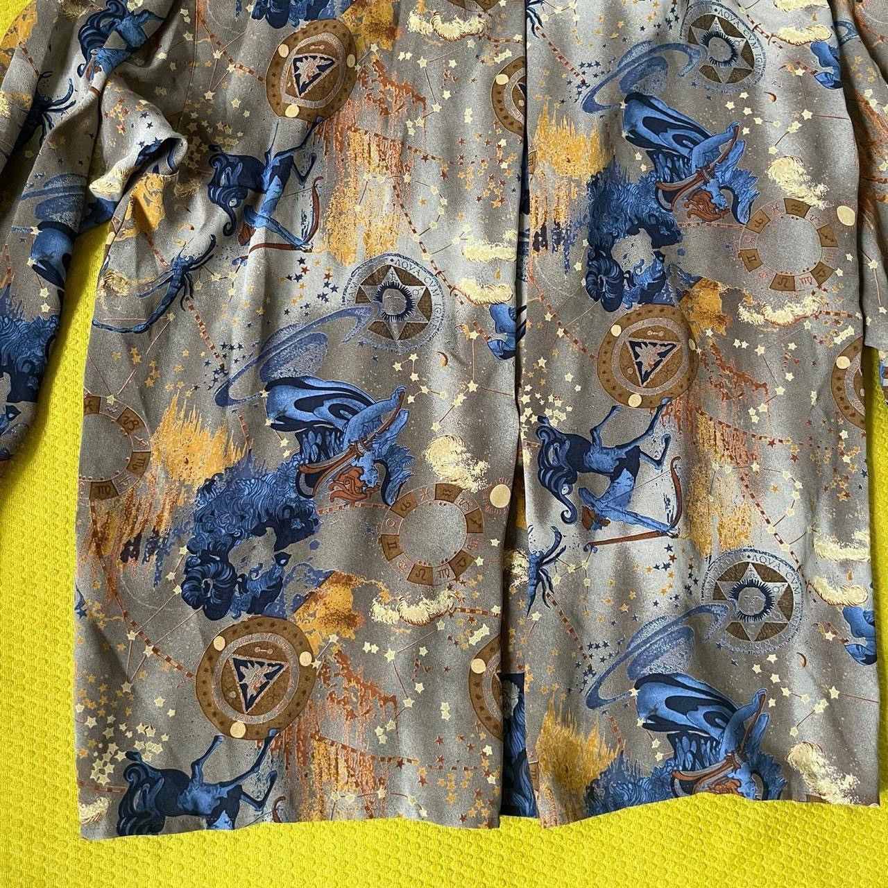 Japanese Brand JAPANESE VINTAGE BRAND - DONNA UNO • ASTROLOGY PRINT BLOUSE Size M / US 6-8 / IT 42-44 - 6 Thumbnail