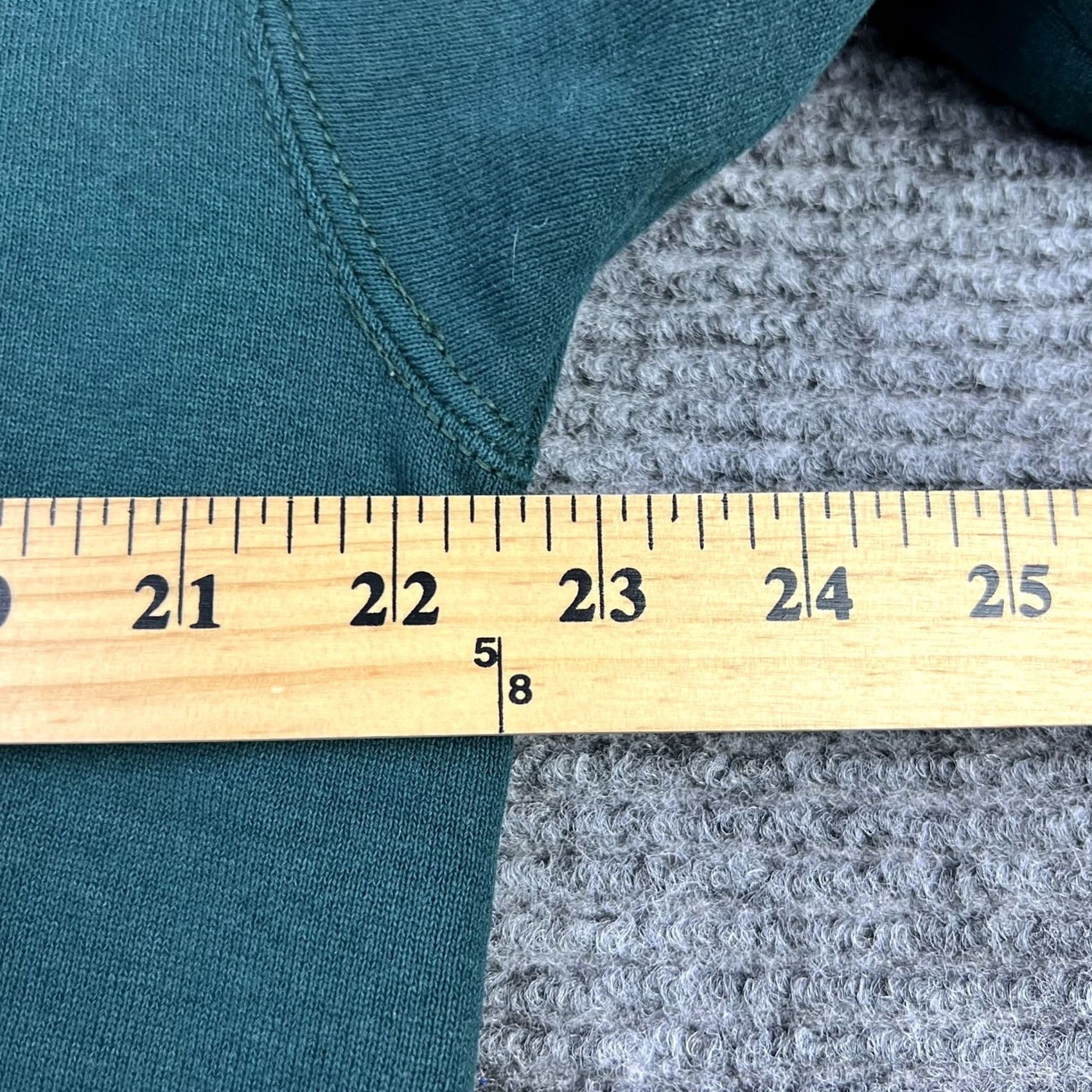 Vintage VINTAGE BVD Sweatshirt Crewneck Green 90s Adult Large Mens Pullover Blank Crewneck Long Sleeve Sweatshirt Size US L / EU 52-54 / 3 - 6 Thumbnail