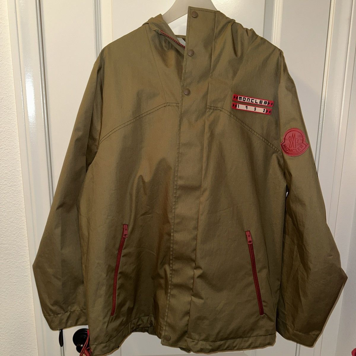 Moncler Moncler Winter Jacket Size US L / EU 52-54 / 3 - 1 Thumbnail