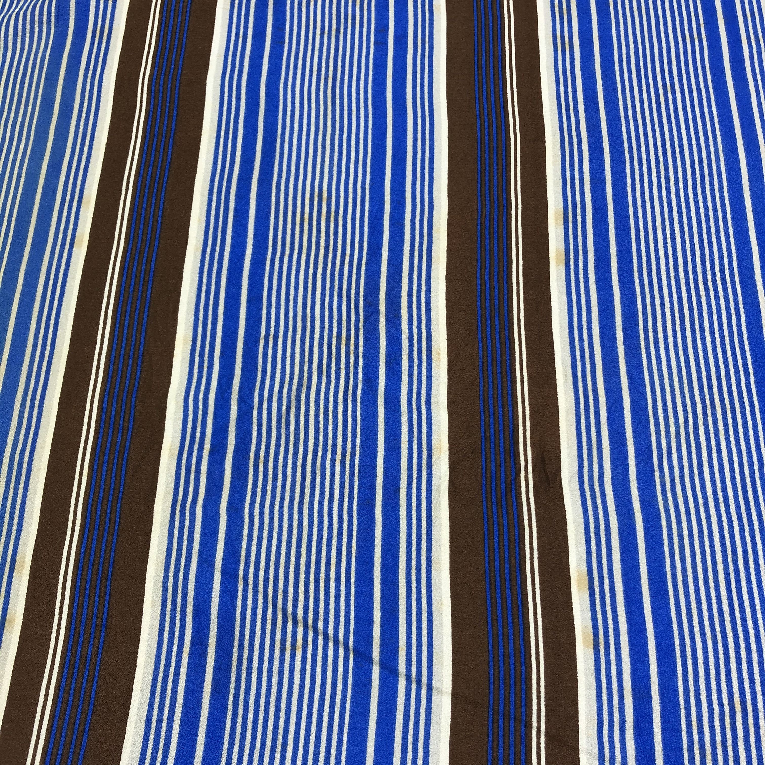 Vintage × Yves Saint Laurent Vintage Yves Saint Laurent Silk Scarf Size ONE SIZE - 5 Thumbnail