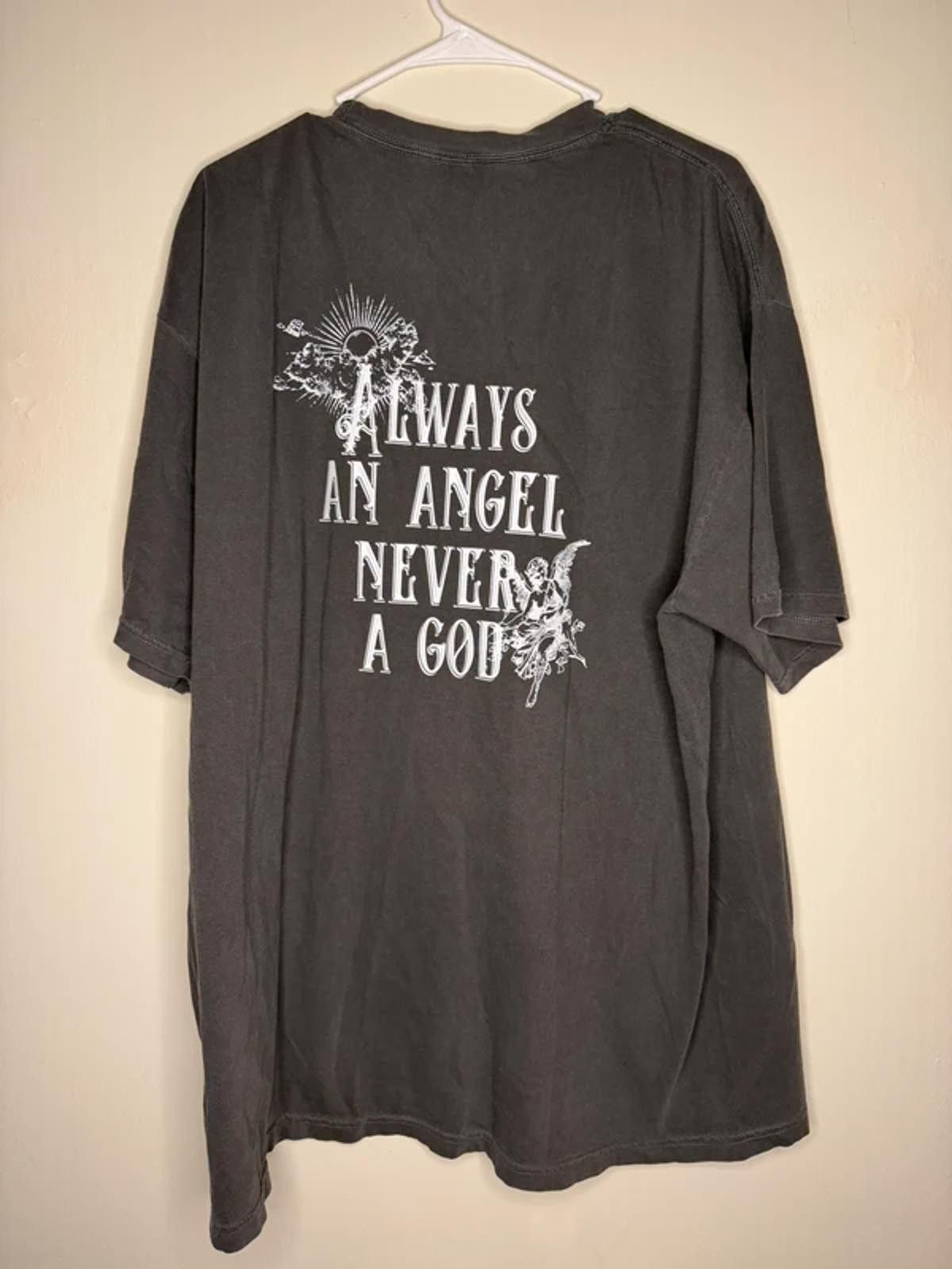 Comfort Colors Angel Tshirt Size US XXL / EU 58 / 5 - 1 Thumbnail