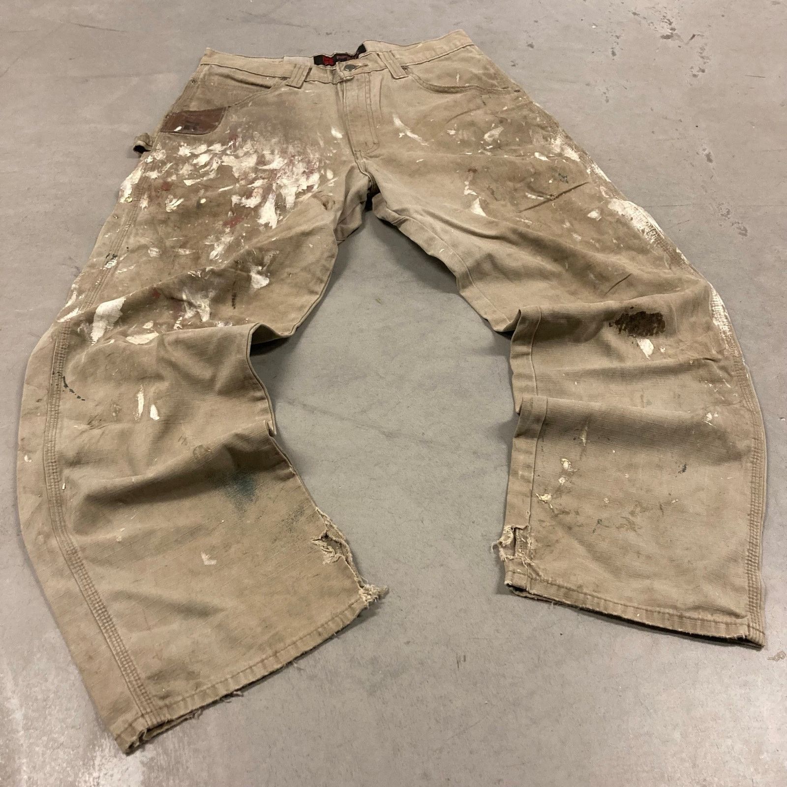 Vintage × Wrangler vintage baggy thrashed wrangler riggs cargo pants 33x31 Size US 33 - 1 Thumbnail