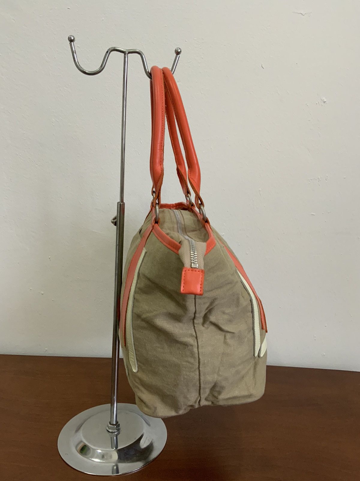 If Six Was Nine American in Paris AIP Orange Handle Bag Size ONE SIZE - 5 Thumbnail