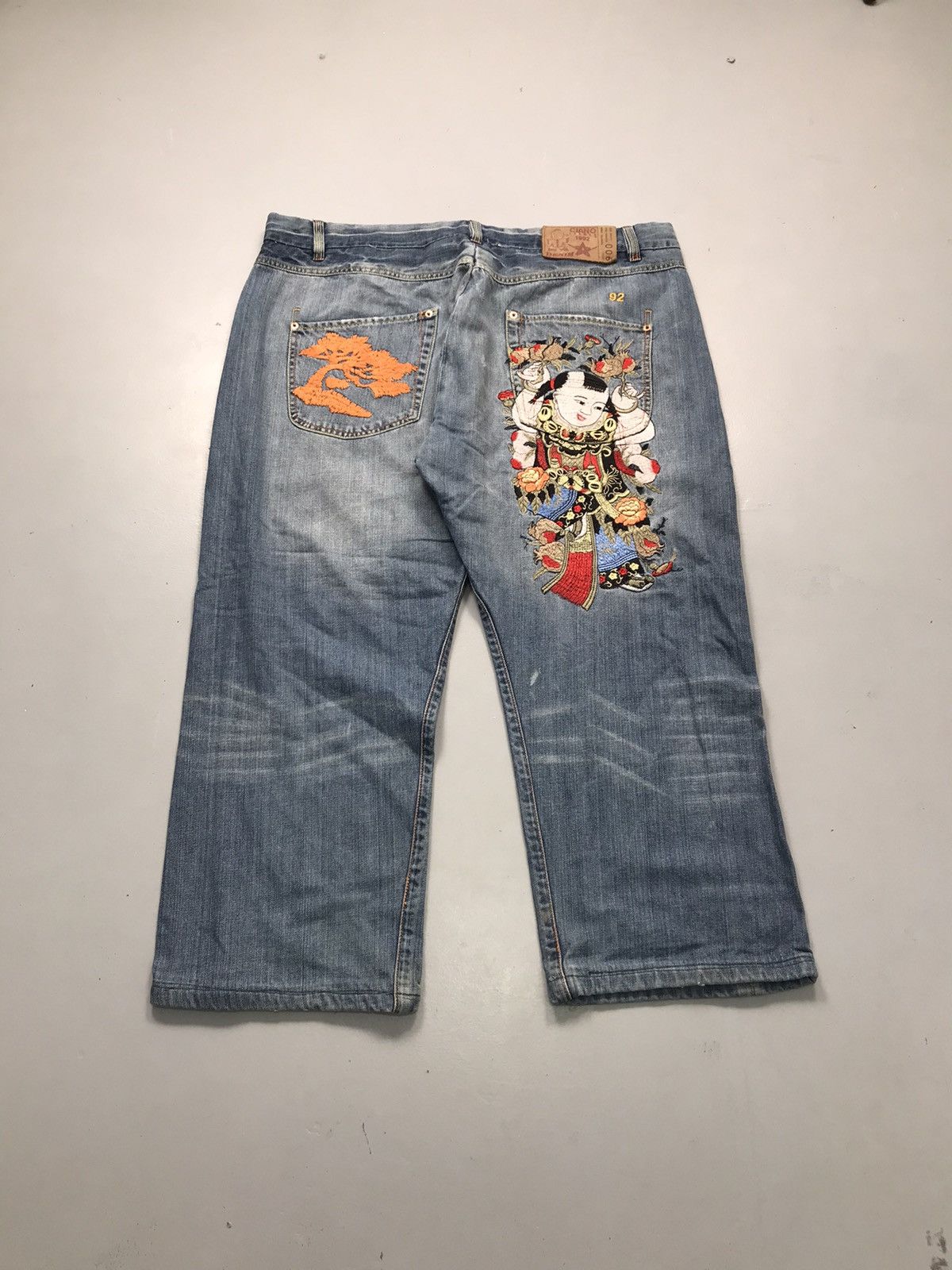 Ciano Farmer Vintage Ciano embroidered cropped denim Size US 44 / EU 60 - 1 Thumbnail