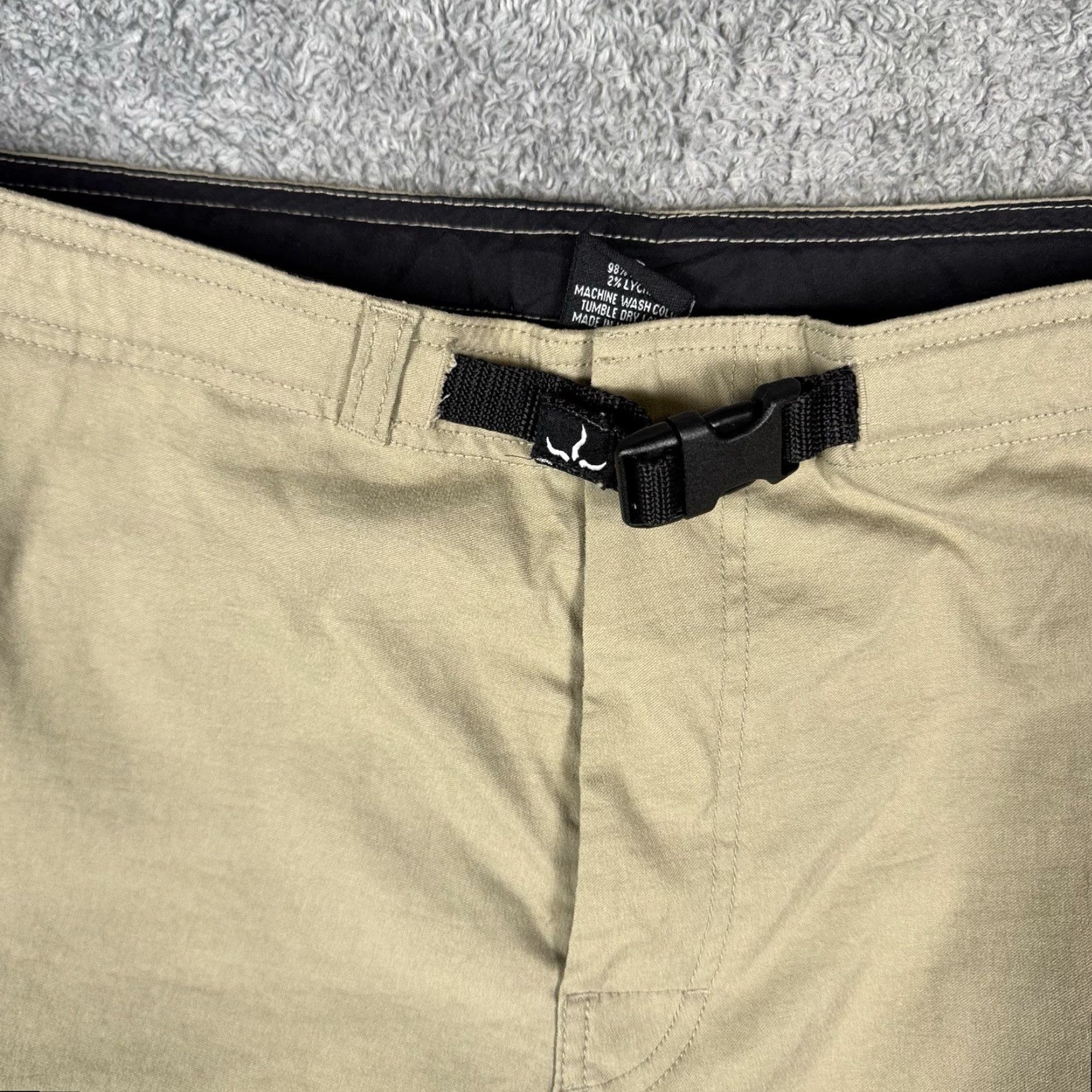 Prana VINTAGE Prana Pants Mens L Belted Hike Climbing Cargo Y2K Roll Tab Legs Gorpcore Pants Mens L Beige Nylon Lycra Cargo Pocket 90s Mens Size US 33 - 3 Thumbnail