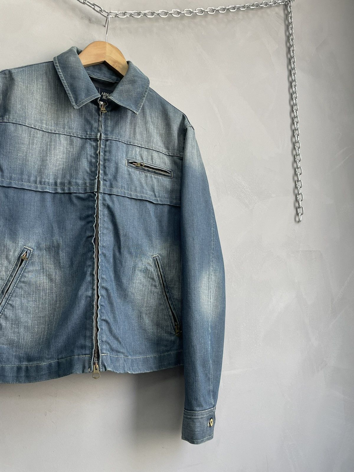 Armani Vinateh emporio Armani denim trucker jacket hype y2k Size US S / EU 44-46 / 1 - 4 Thumbnail