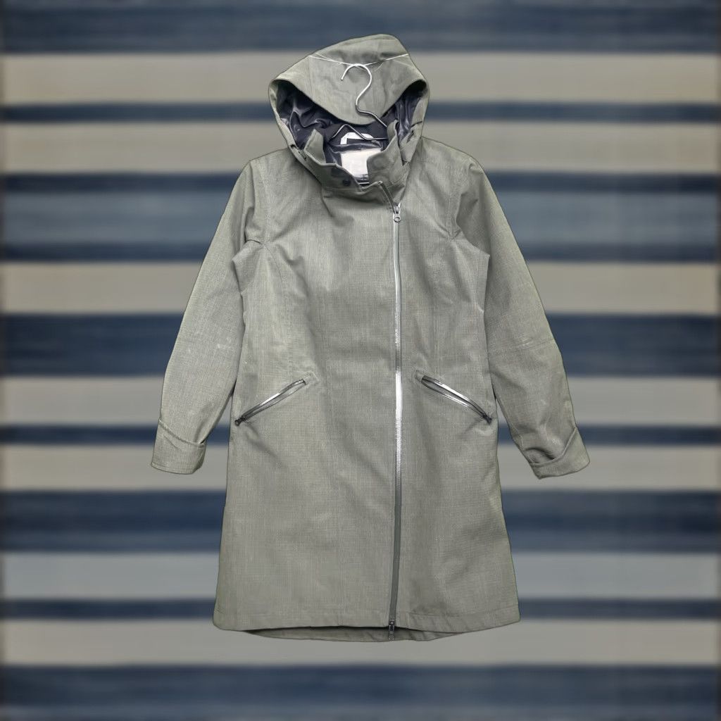 Athleta Athleta Jacket Womens Small Green Waterproof Hooded Long Rain Coat Size S / US 4 / IT 40 - 1 Thumbnail