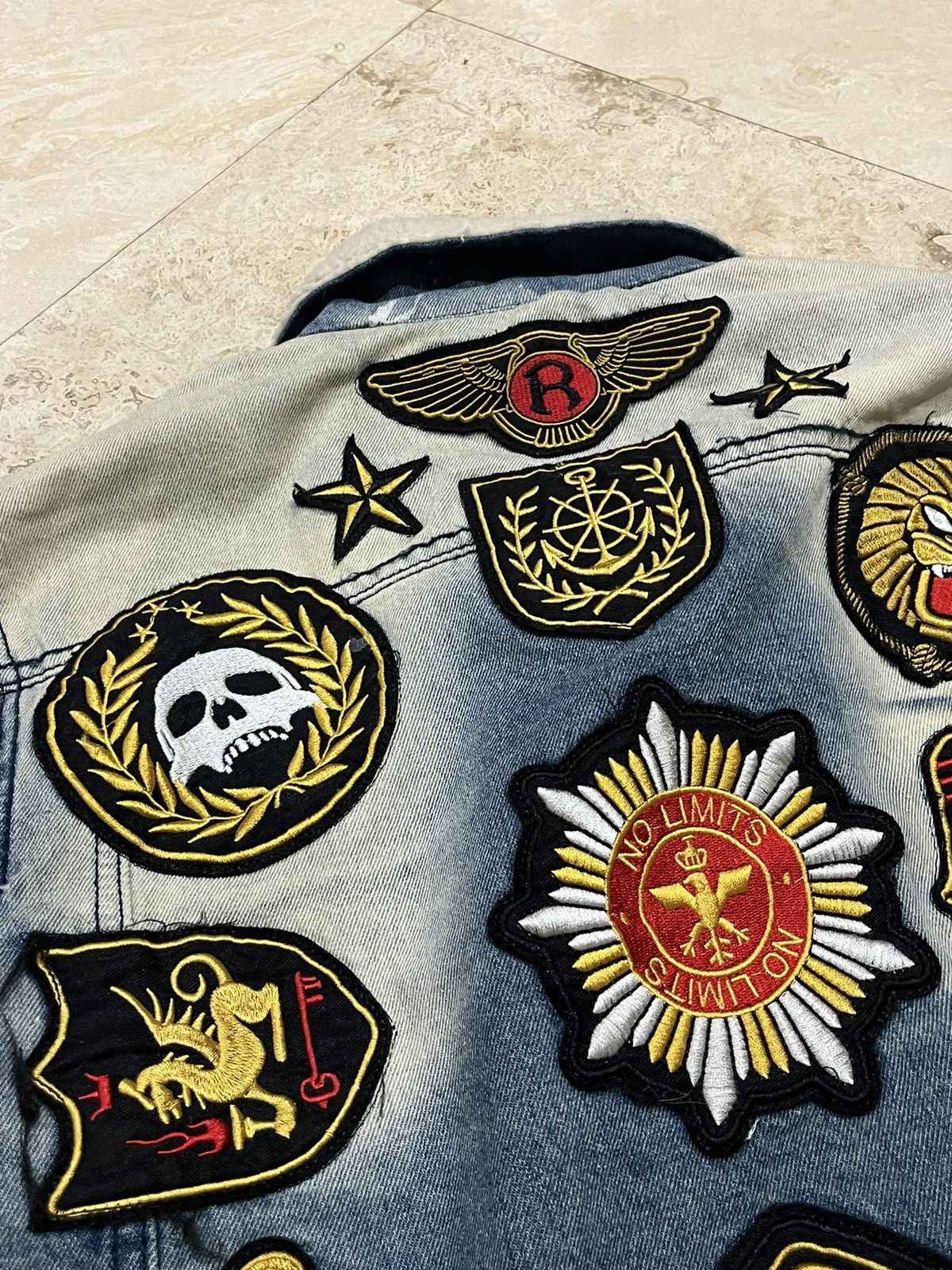 Reason CRAZY Y2K Reason Patched Distressed Denim Jacket Size US S / EU 44-46 / 1 - 16 Thumbnail