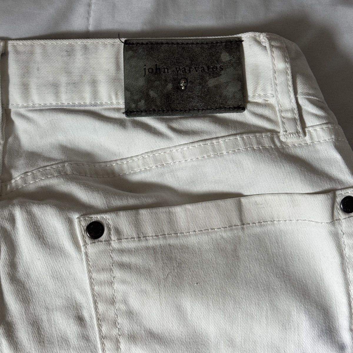 John Varvatos John Varvatos White Denim Jeans Size US 29 - 10 Thumbnail