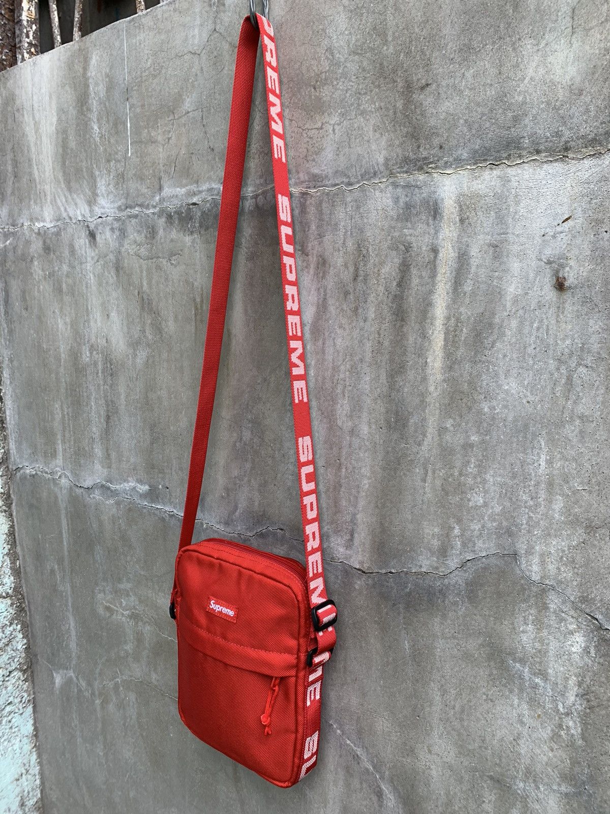 Supreme SS18 Cordura Sling Bag Size ONE SIZE - 3 Thumbnail