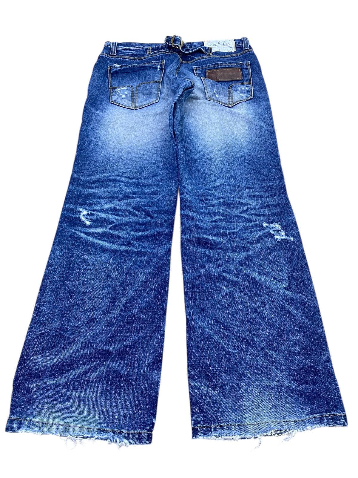 Japanese Brand Japanese Brand Faded Wash Style Ripped Jeans Size US 32 / EU 48 - 3 Thumbnail
