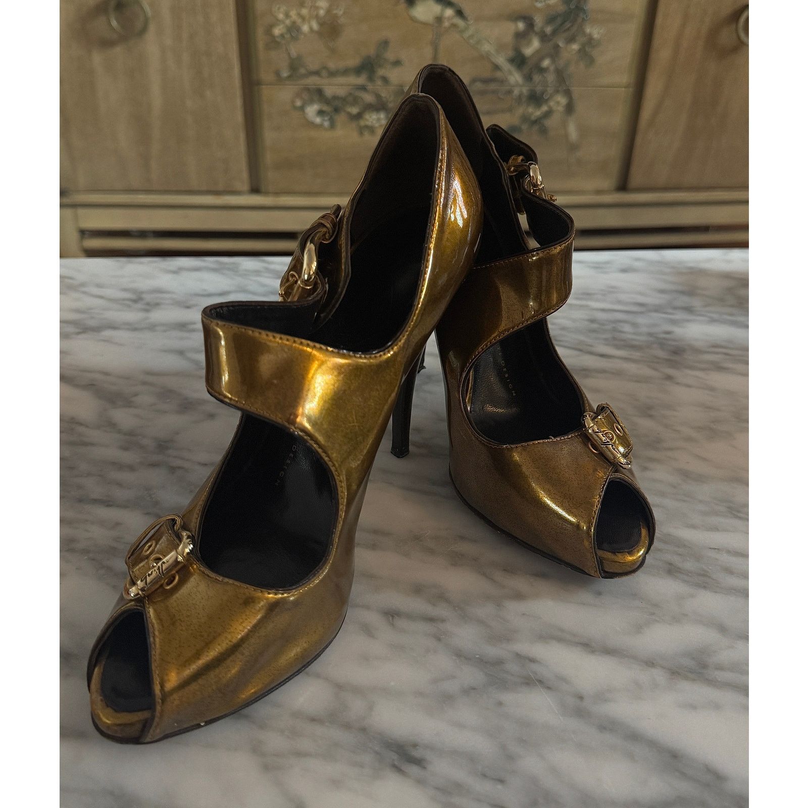 Giuseppe Zanotti Giuseppe Zanotti High Dark Gold Patent Leather Dress Pumps Size US 8.5 / IT 38.5 - 1 Thumbnail