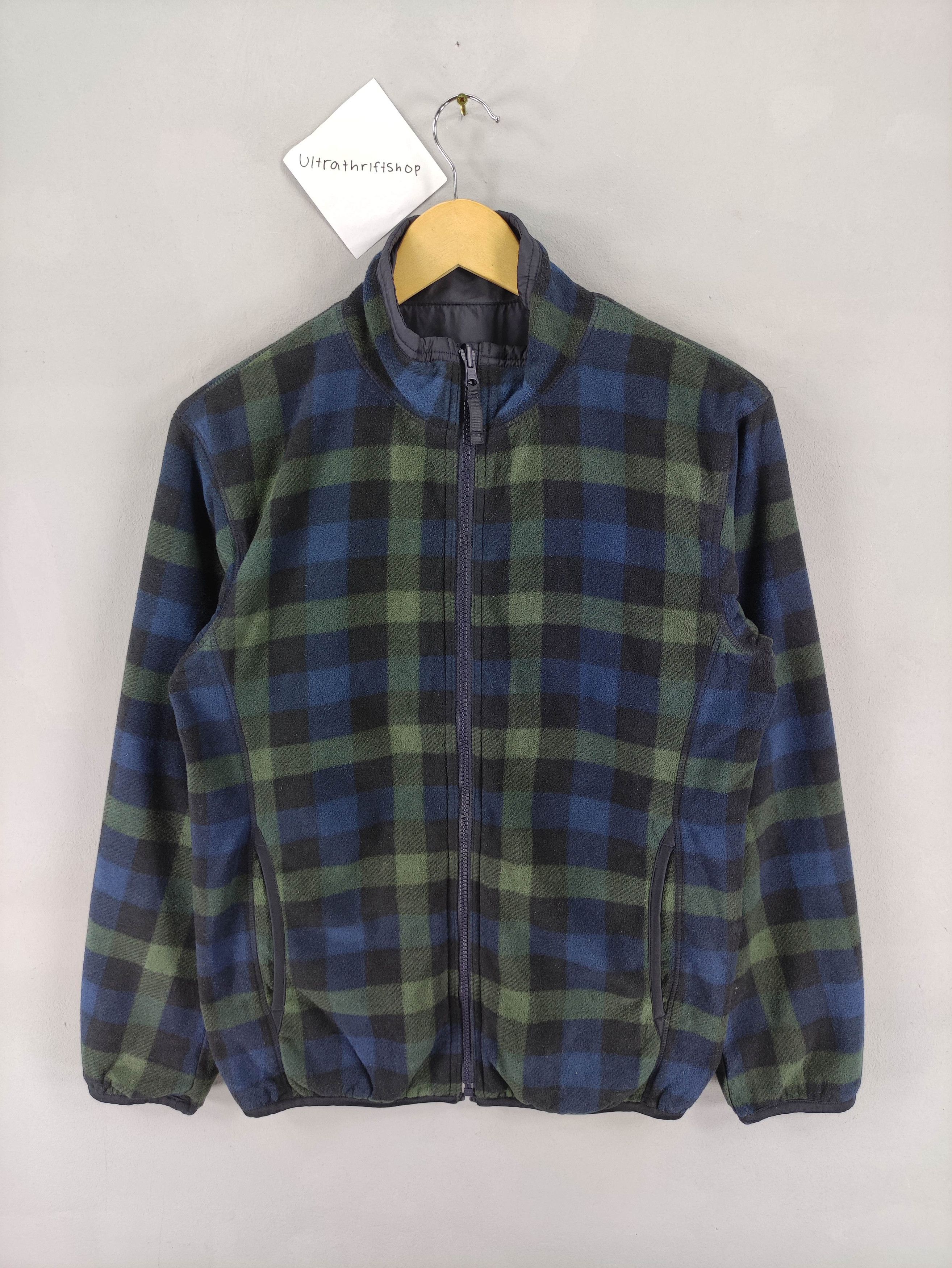 Uniqlo Vintage Uniqlo Reversible Jacket Fleece Zipper Size US S / EU 44-46 / 1 - 1 Thumbnail