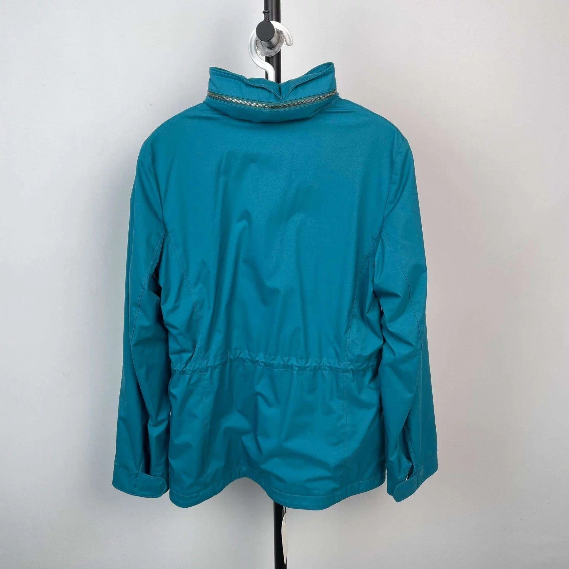Loro Piana lp nylon jacket size 40 green Size S / US 4 / IT 40 - 2 Thumbnail