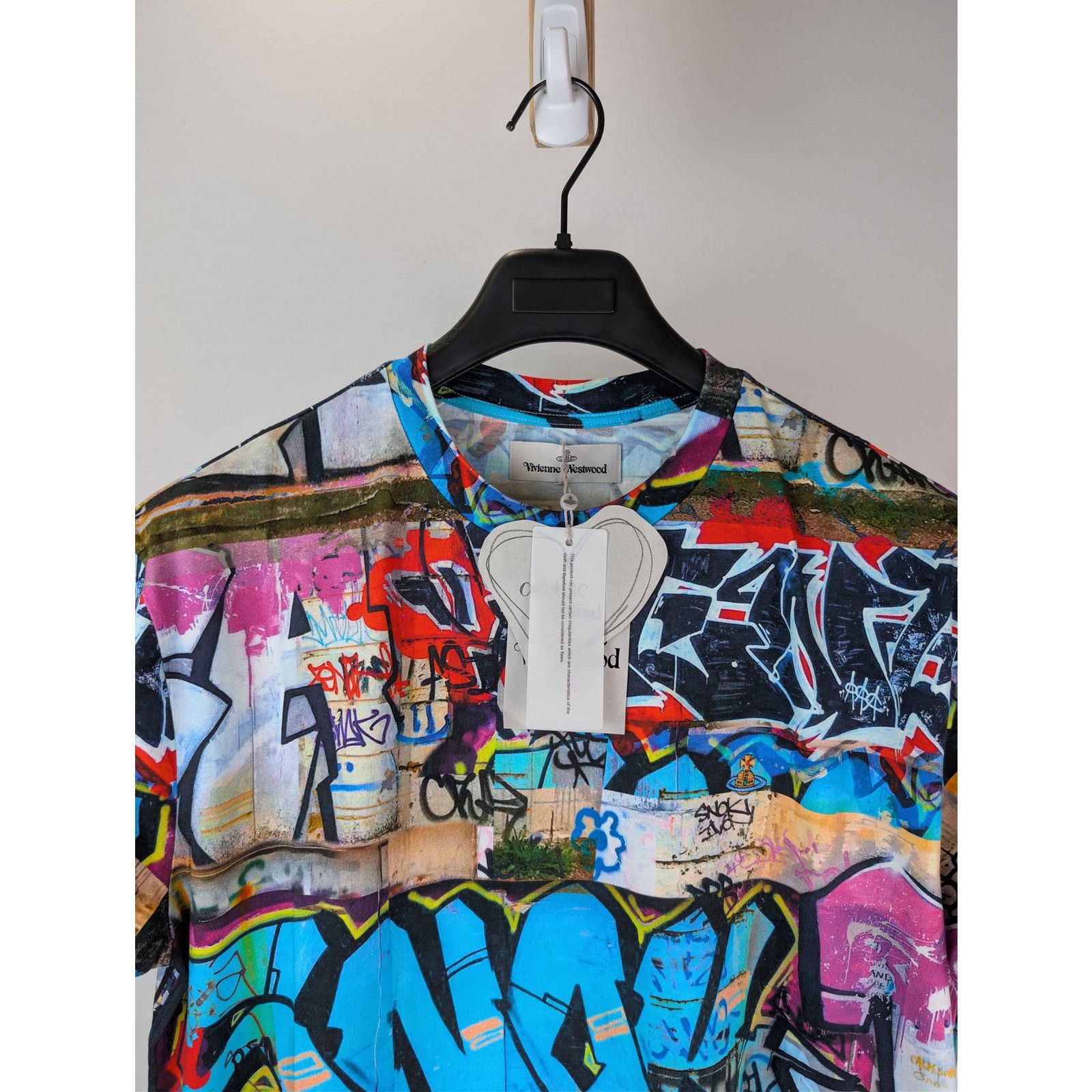 Vivienne Westwood o1rshd1 Classic Graffiti Print T-Shirt in Multiolor Size US M / EU 48-50 / 2 - 7 Thumbnail