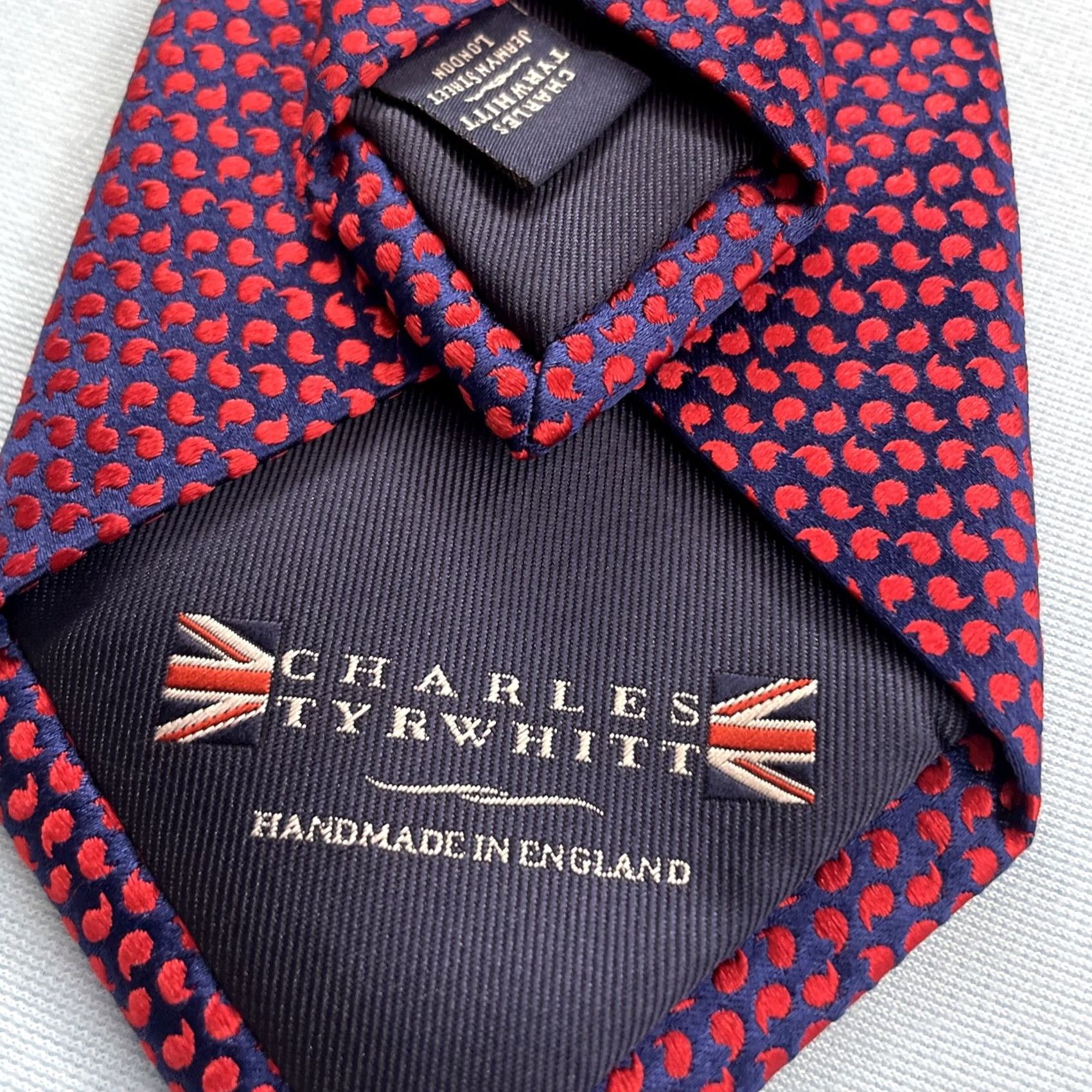 Charles Tyrwhitt VINTAGE? No. Charles Tyrwhitt Silk Tie Red Blue Textured Men Necktie Made England 3.5x60 Size ONE SIZE - 3 Thumbnail