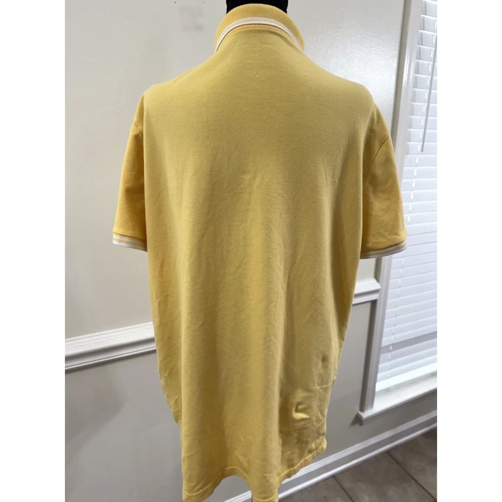 American Eagle Outfitters VINTAGE American Eagle Outfitters Mens Polo Shirt XXLarge Yellow Short Sleeve Collared Button Closure Cotton Regular Size US XXL / EU 58 / 5 - 2 Thumbnail