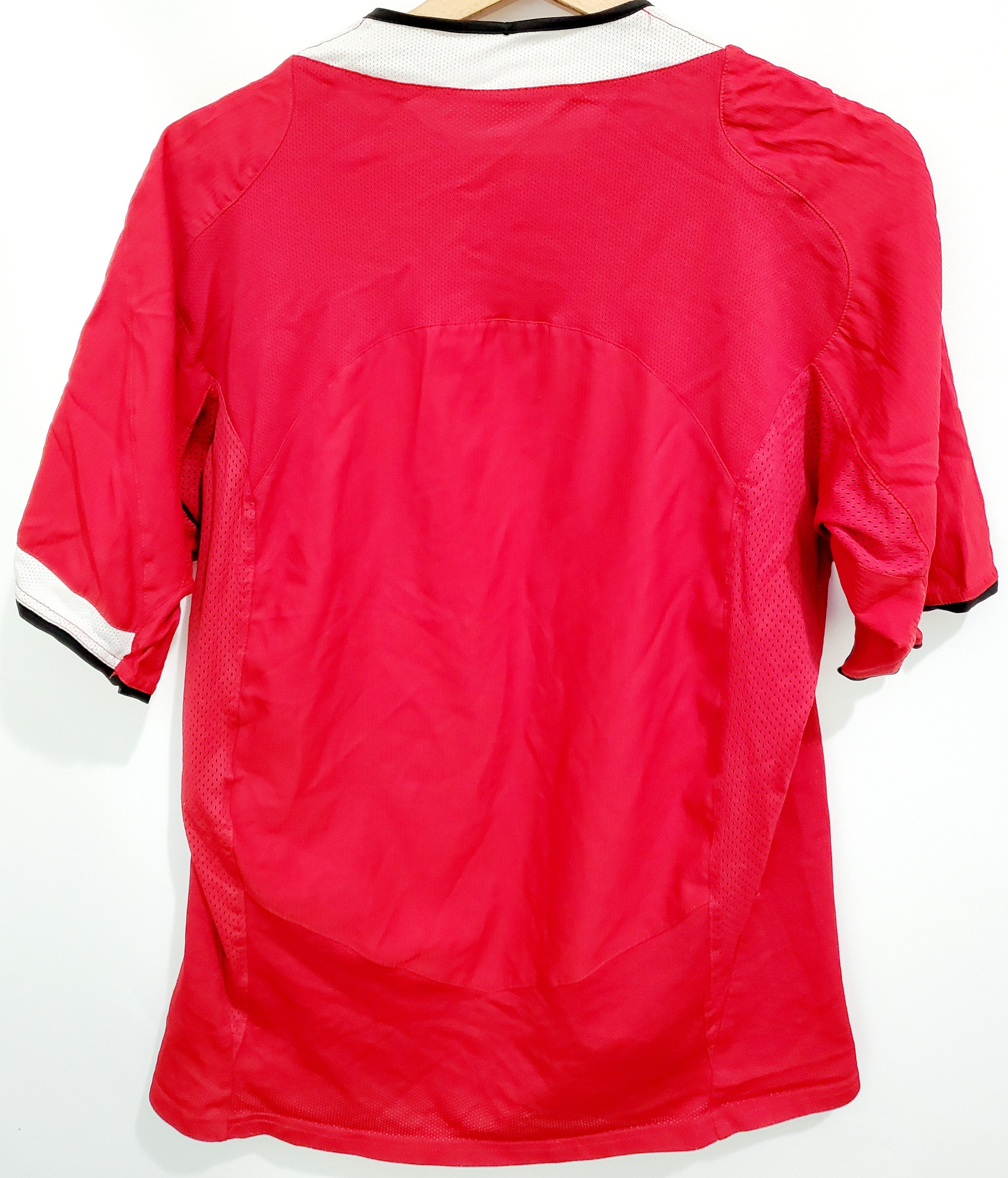 Nike MANCHESTER UNITED 2004 2005 HOME SOCCER JERSEY Size M Size US M / EU 48-50 / 2 - 3 Thumbnail