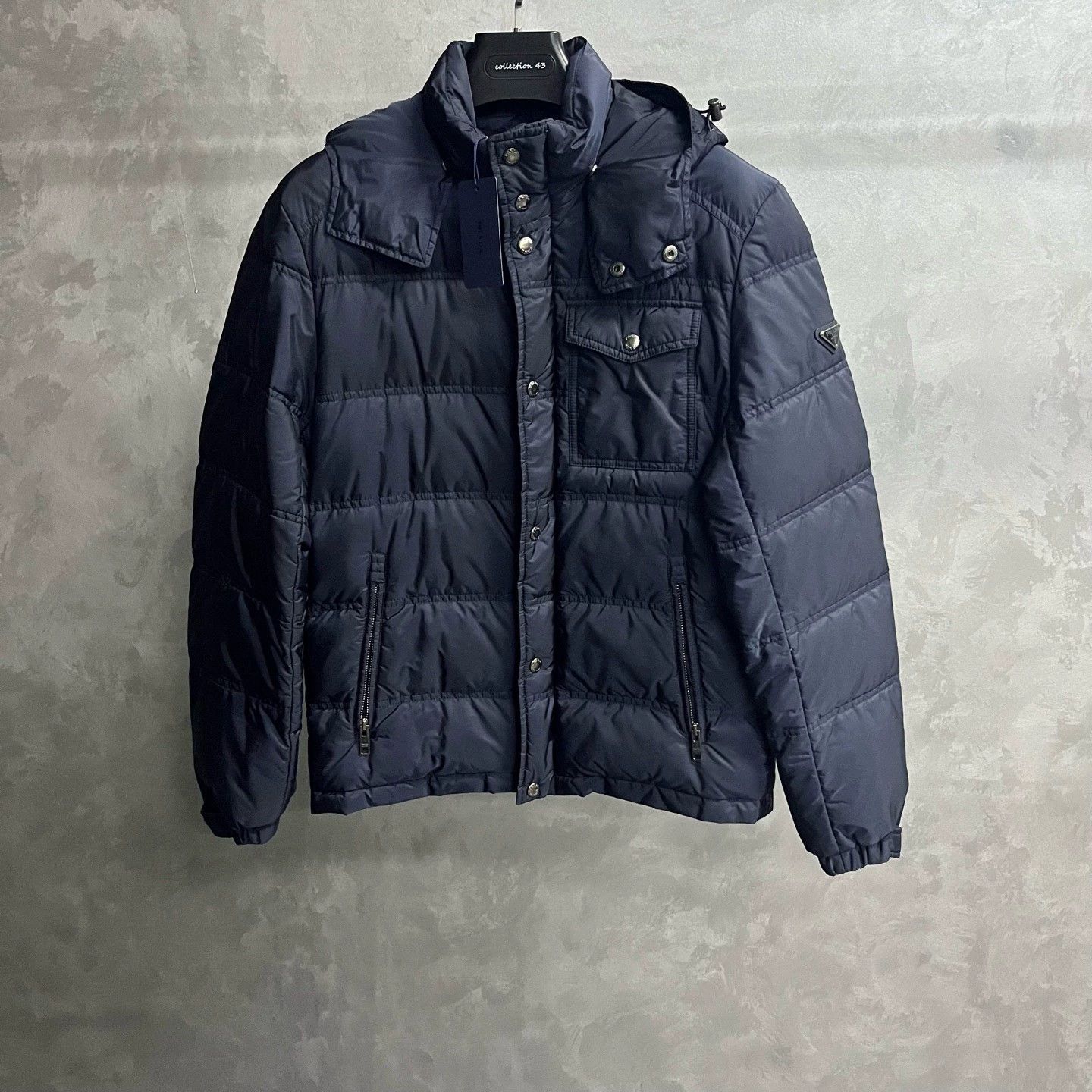 Prada prada navy blue casual hooded down jacket Size US L / EU 52-54 / 3 - 1 Thumbnail