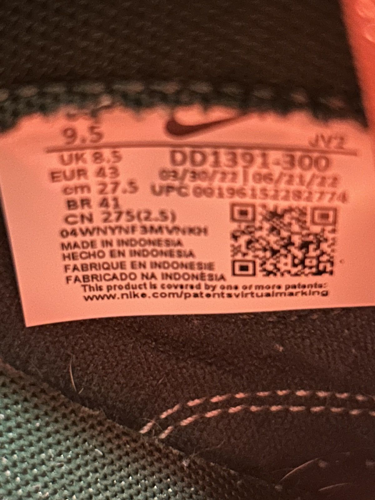 Nike Nike Dunk Low ‘Miami Hurricanes’ (M 9.5) Size US 9.5 / EU 42-43 - 4 Thumbnail